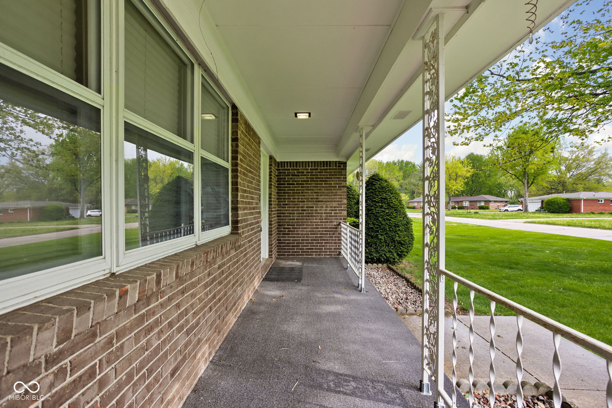 9303 Leroy Road