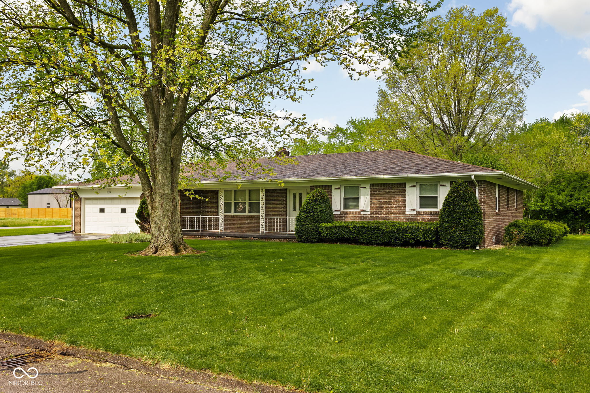 9303 Leroy Road