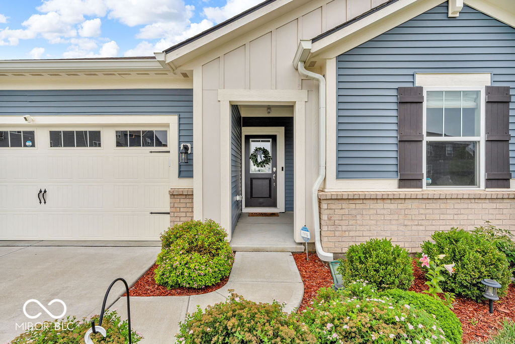 9470 Tobin Circle