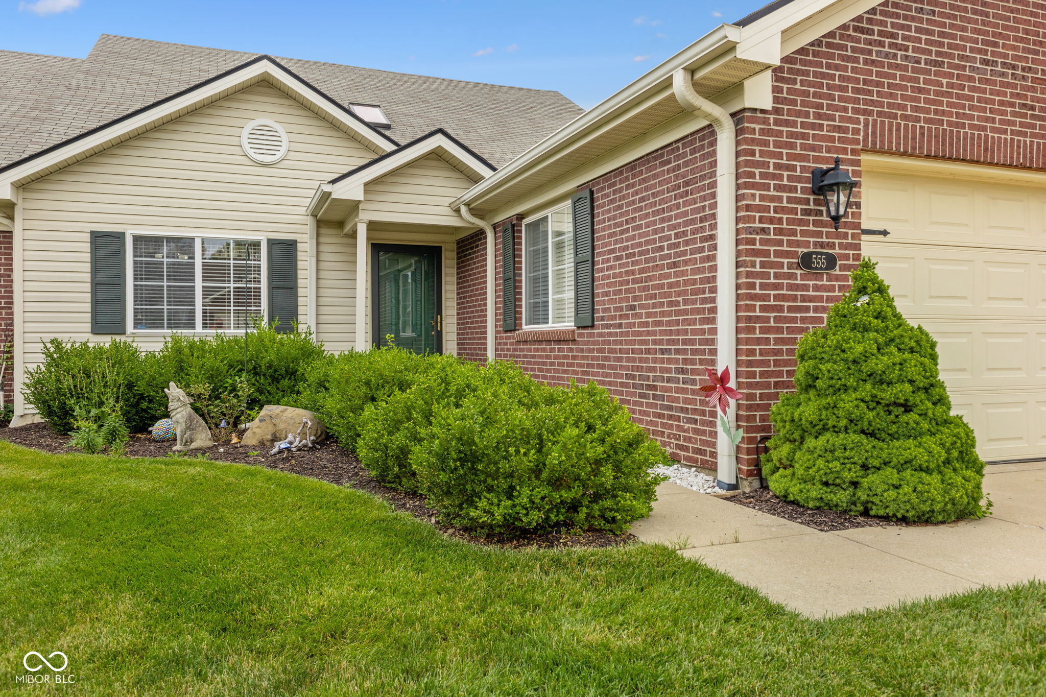 555 Dylan Drive