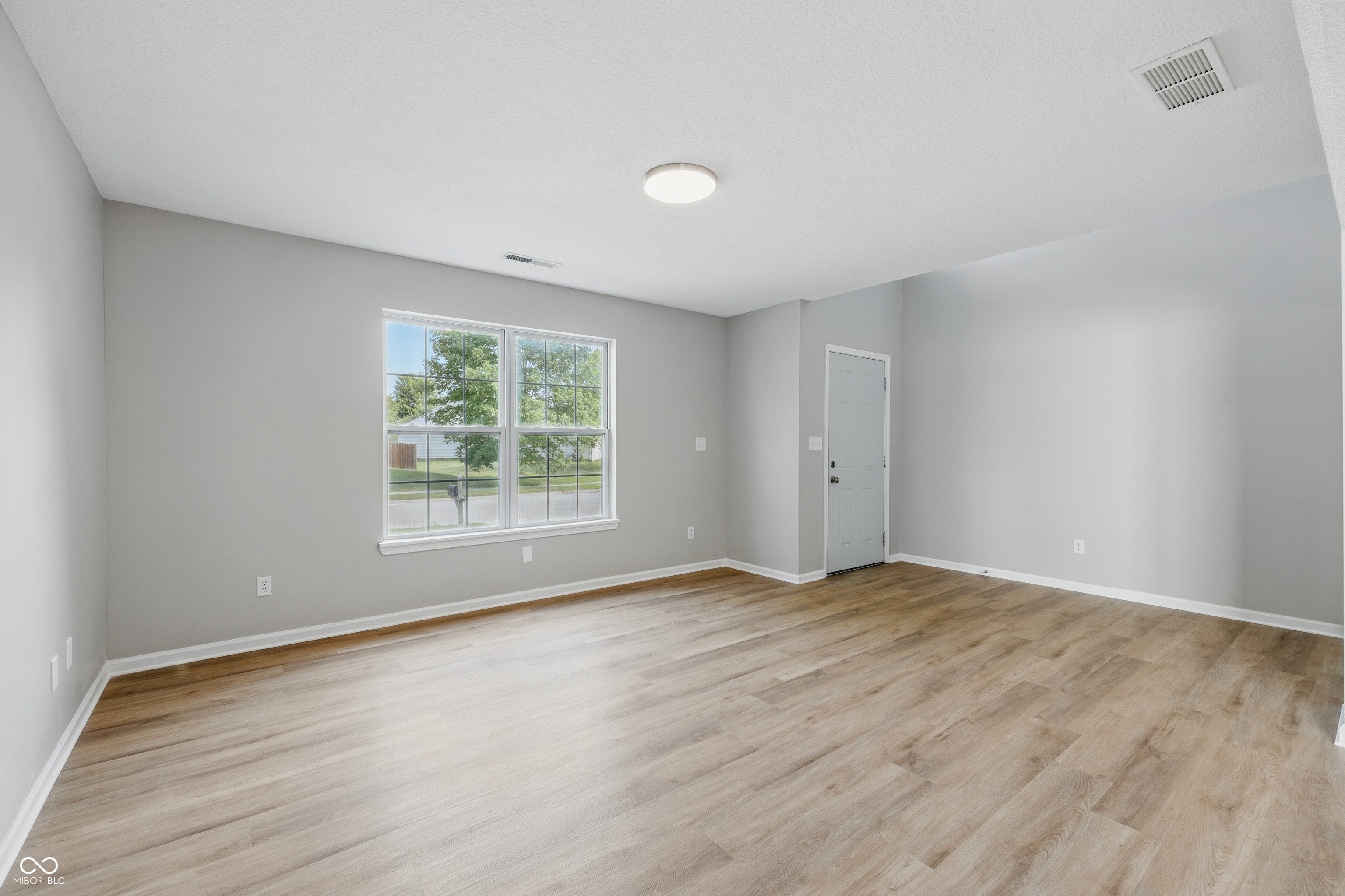 9949 Nightsong Lane