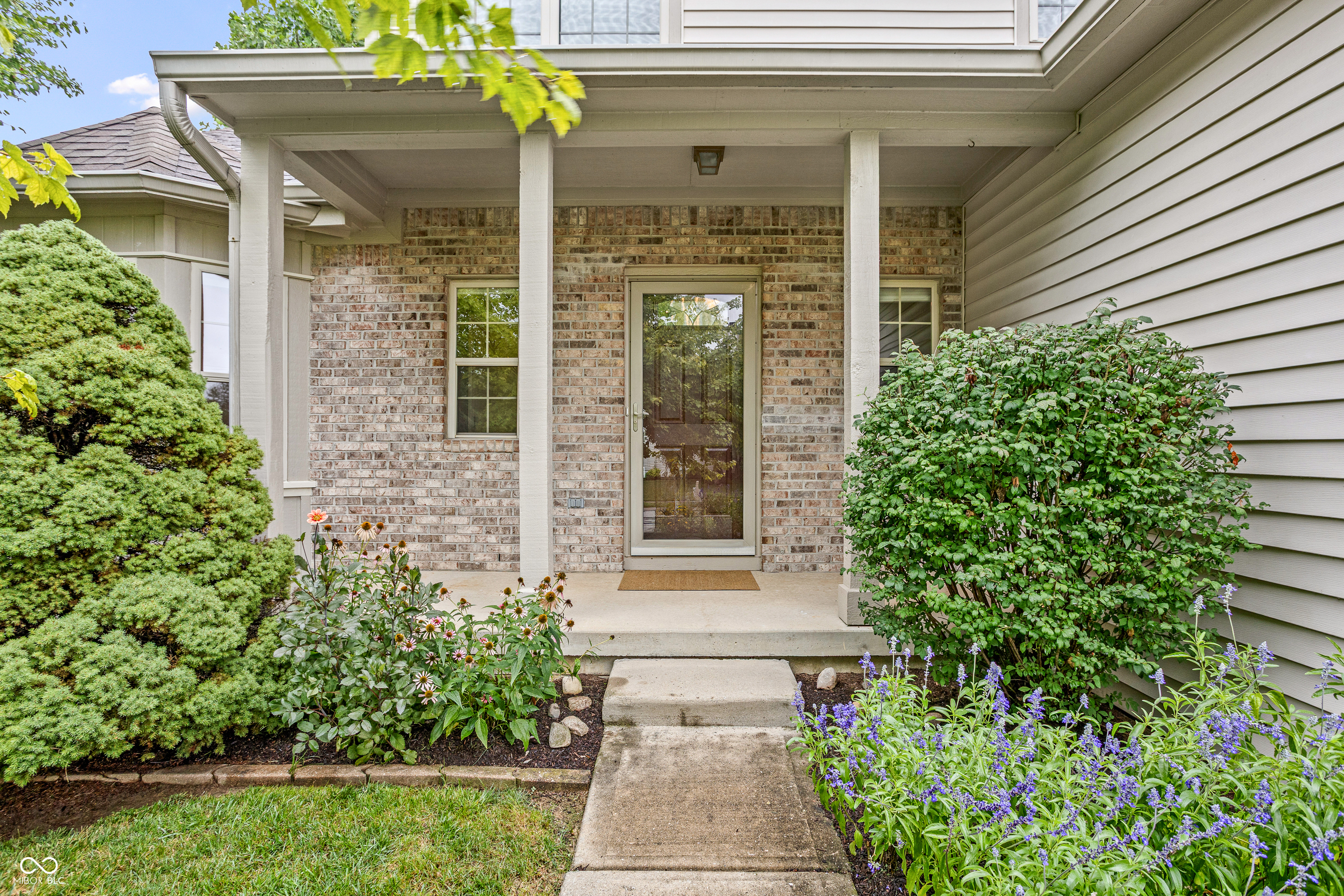 470 Autumn Springs Drive