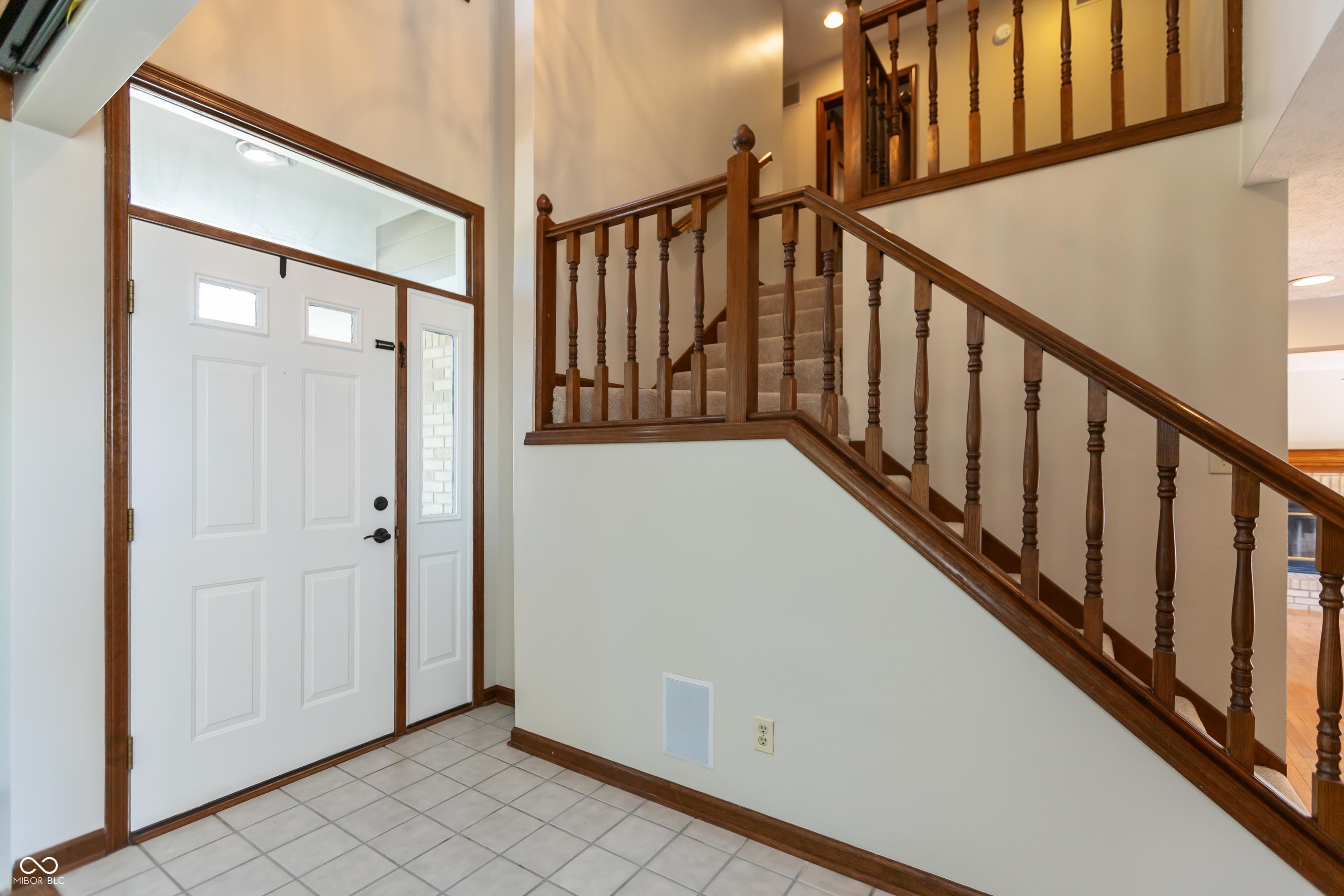 6926 Princess Lane