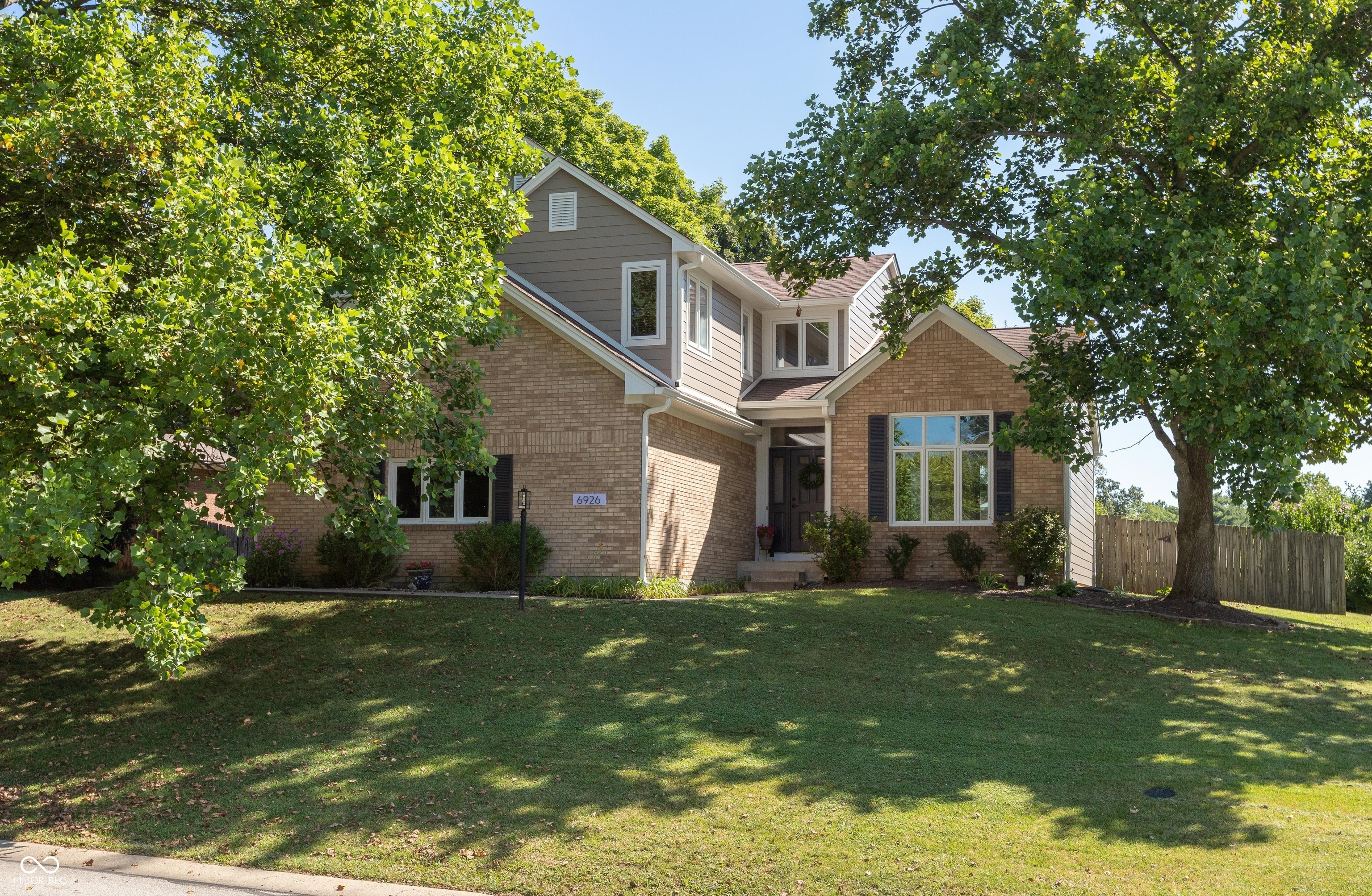 6926 Princess Lane