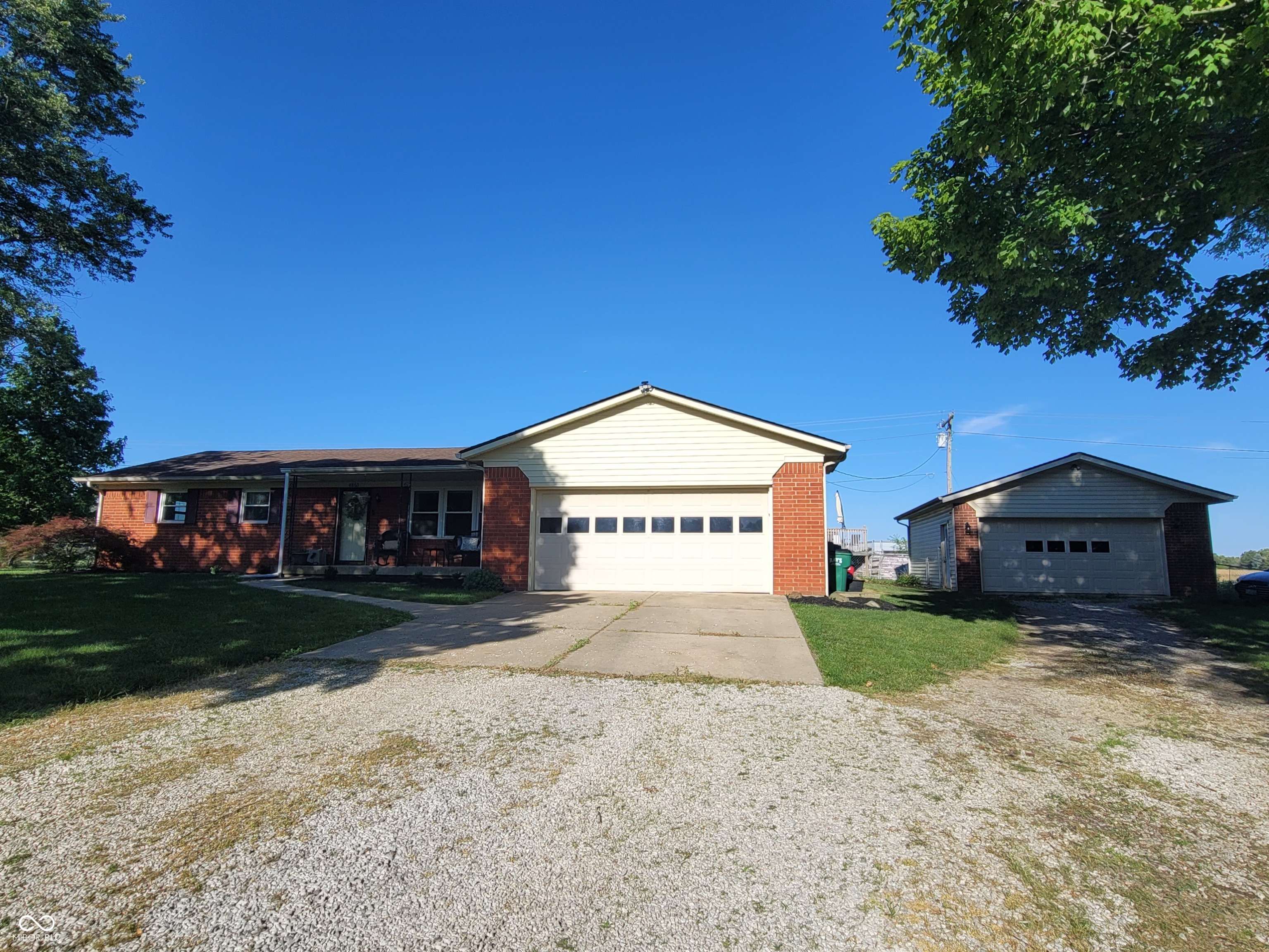 4863 Vermillion Court