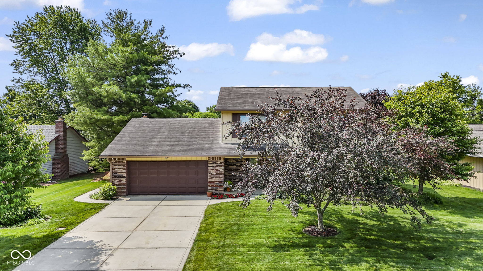 5325 Ridge Hill Way