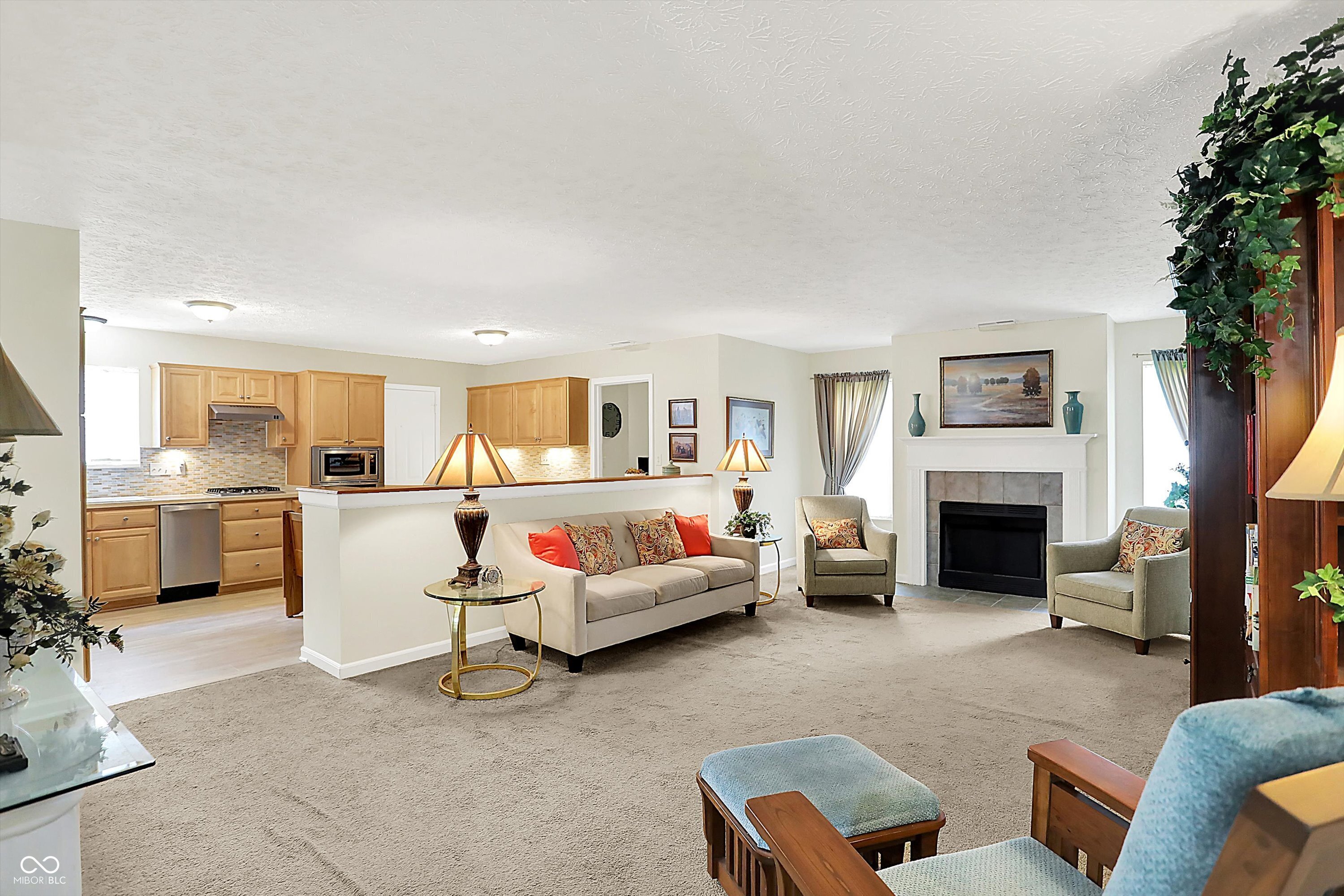 8038 Sydney Lane