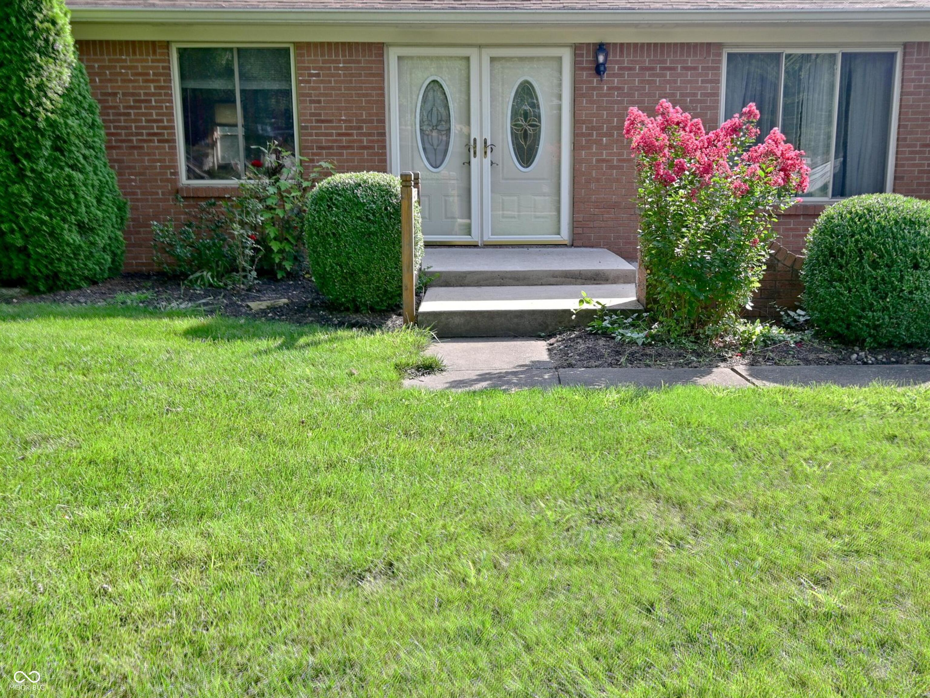 1423 Maria Lane