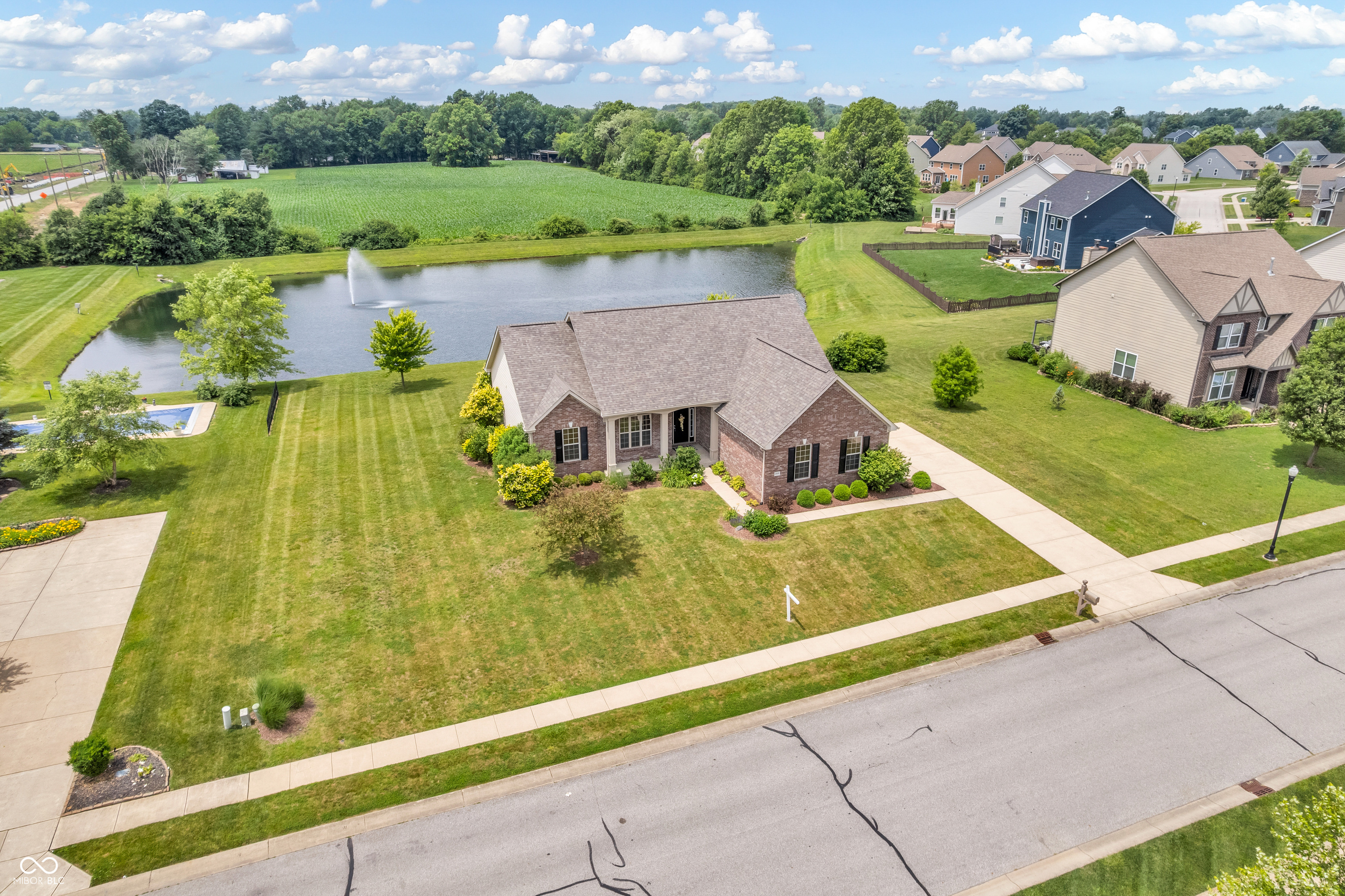 2948 Chalbury Drive