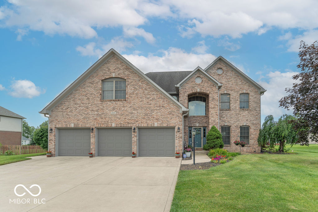 1035 White Oak Drive
