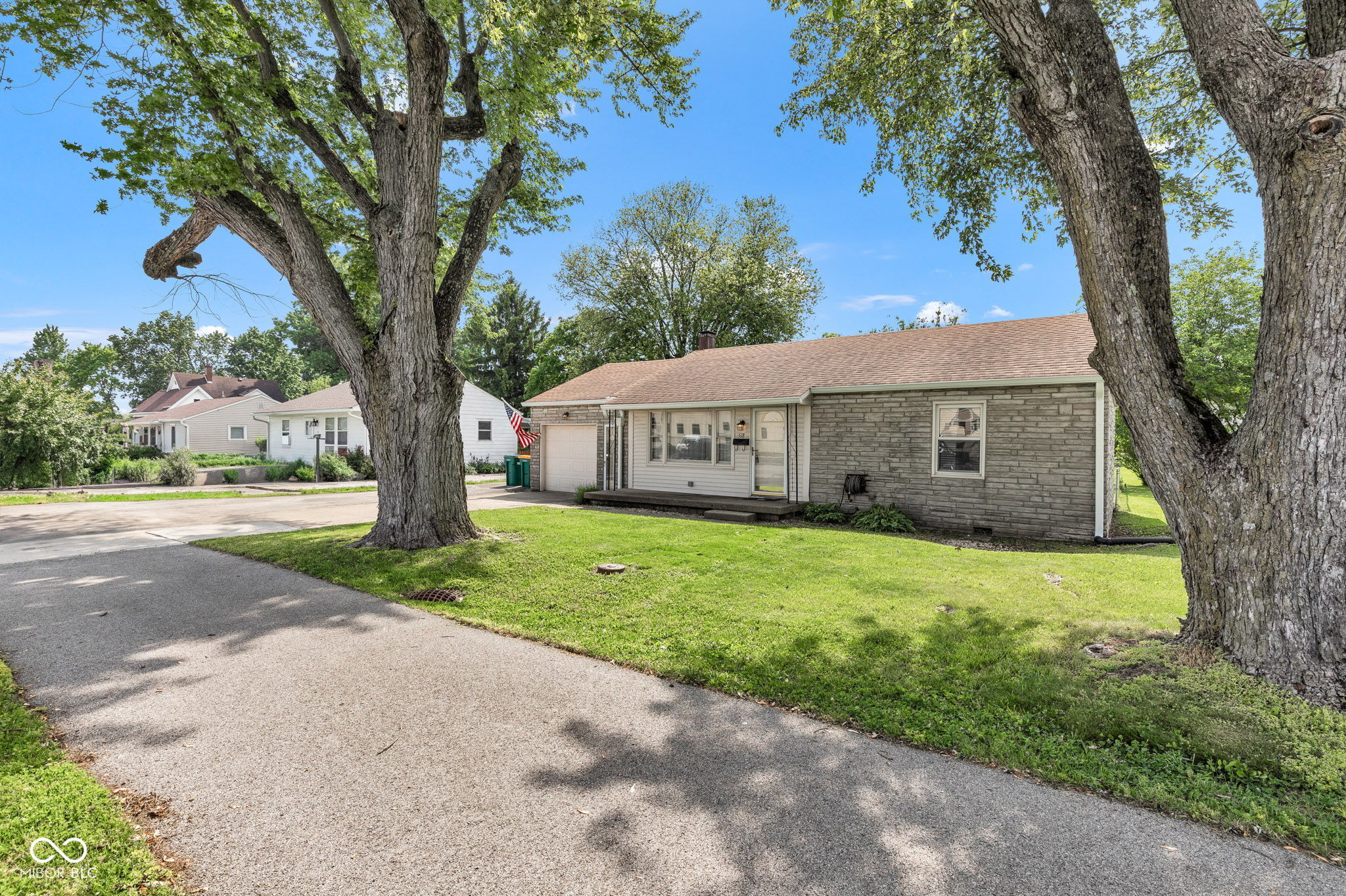 518 N Carr Road