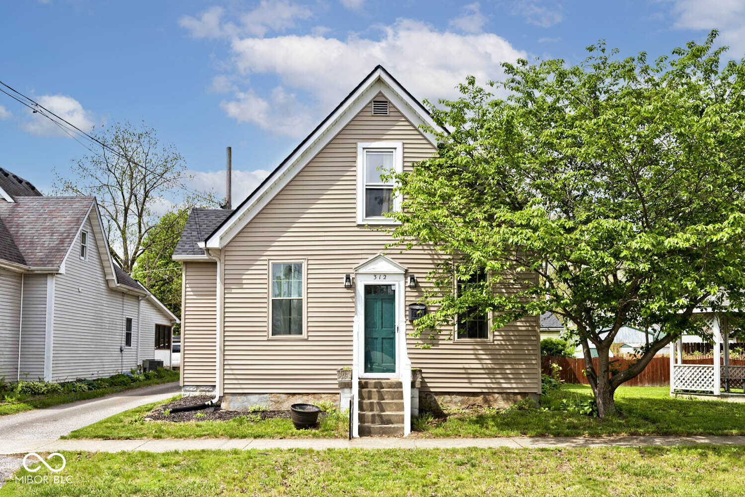 312 S Center Street