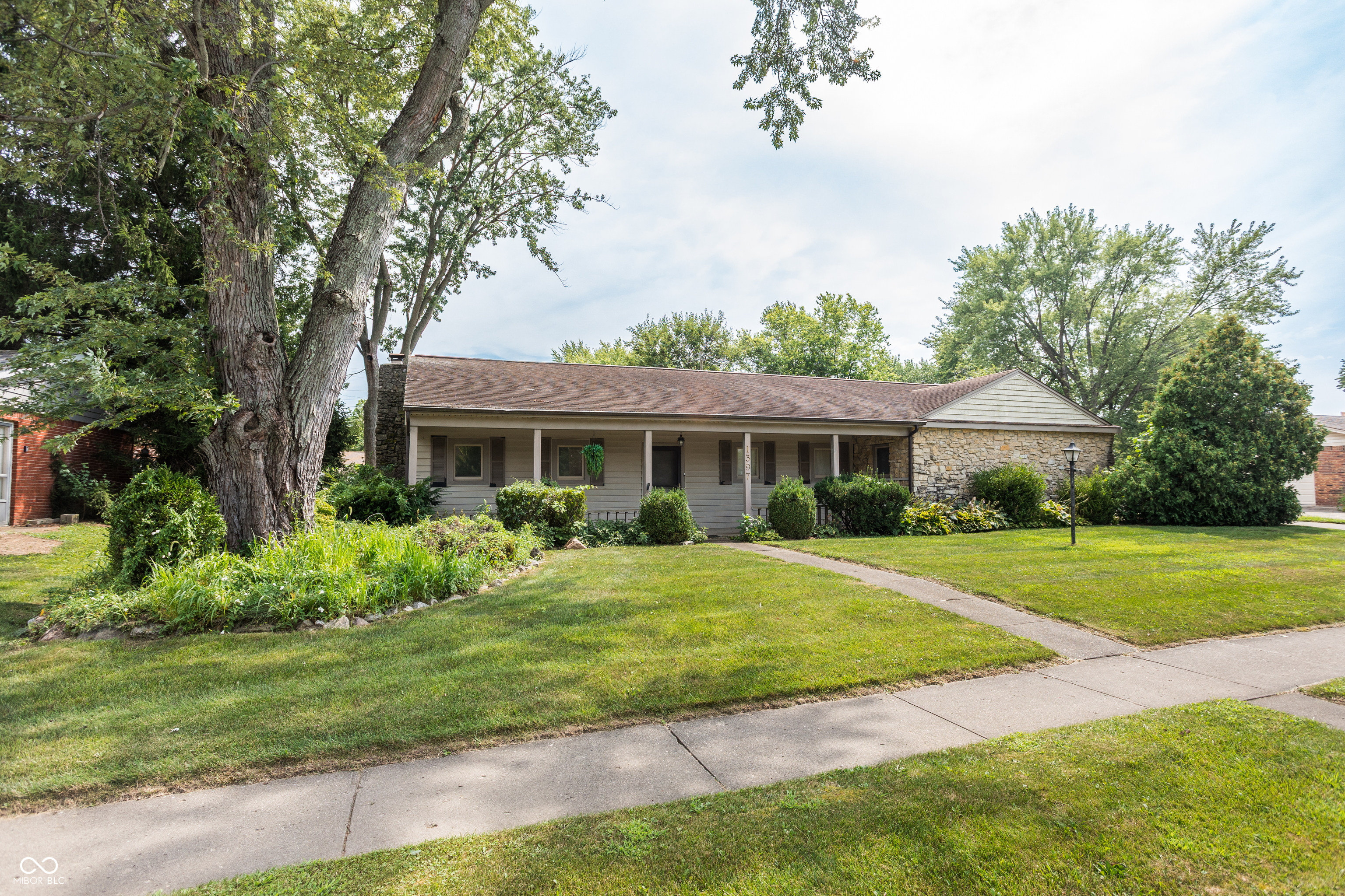 1397 Dallas Drive