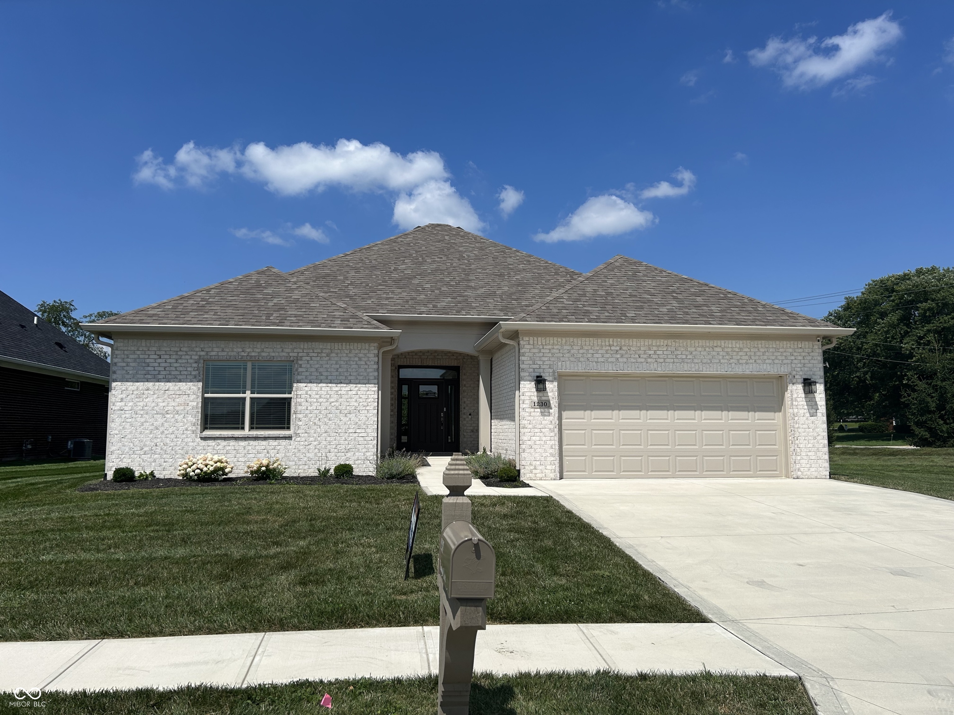 1230 Thorndon Court