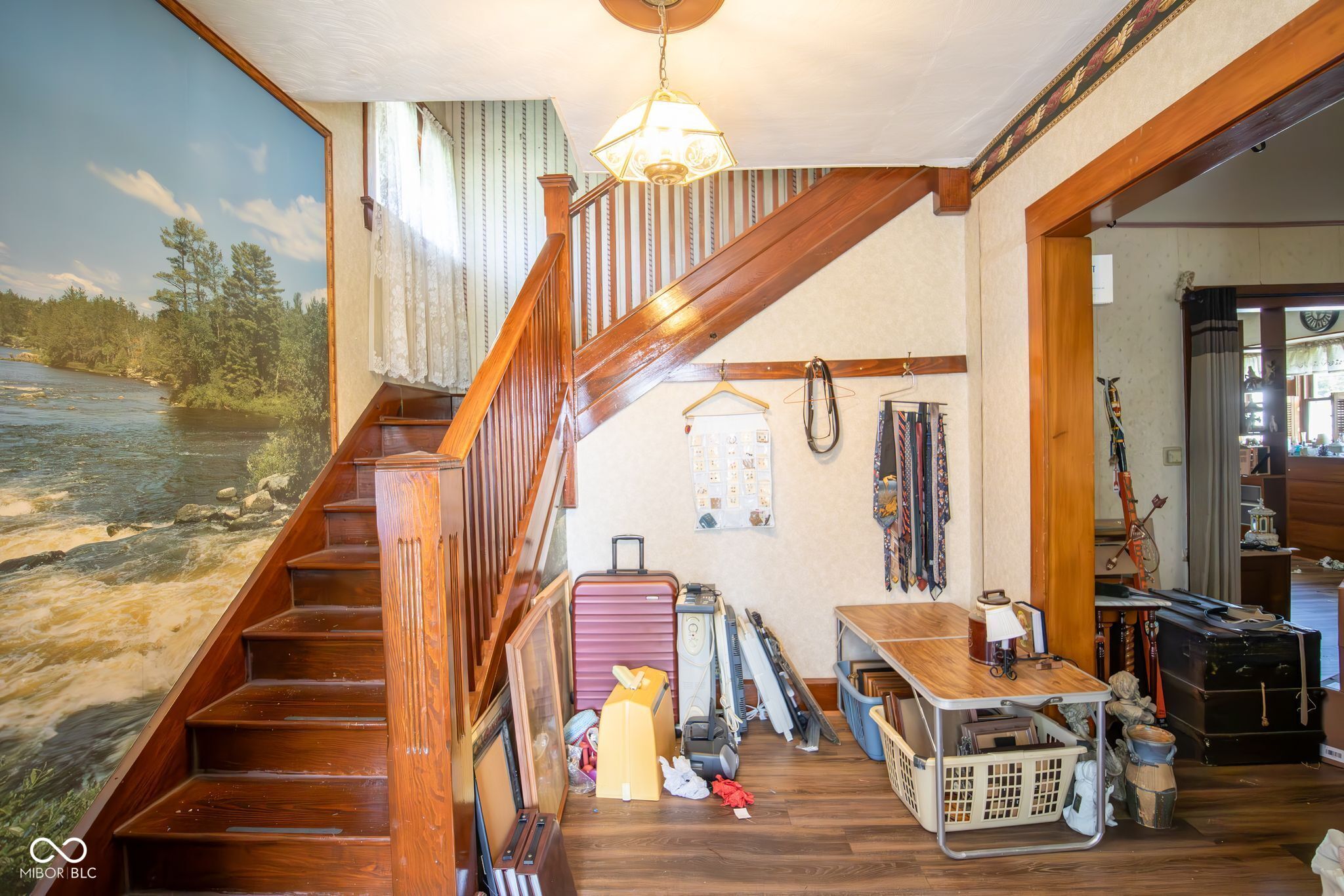 4429 Iowa Street