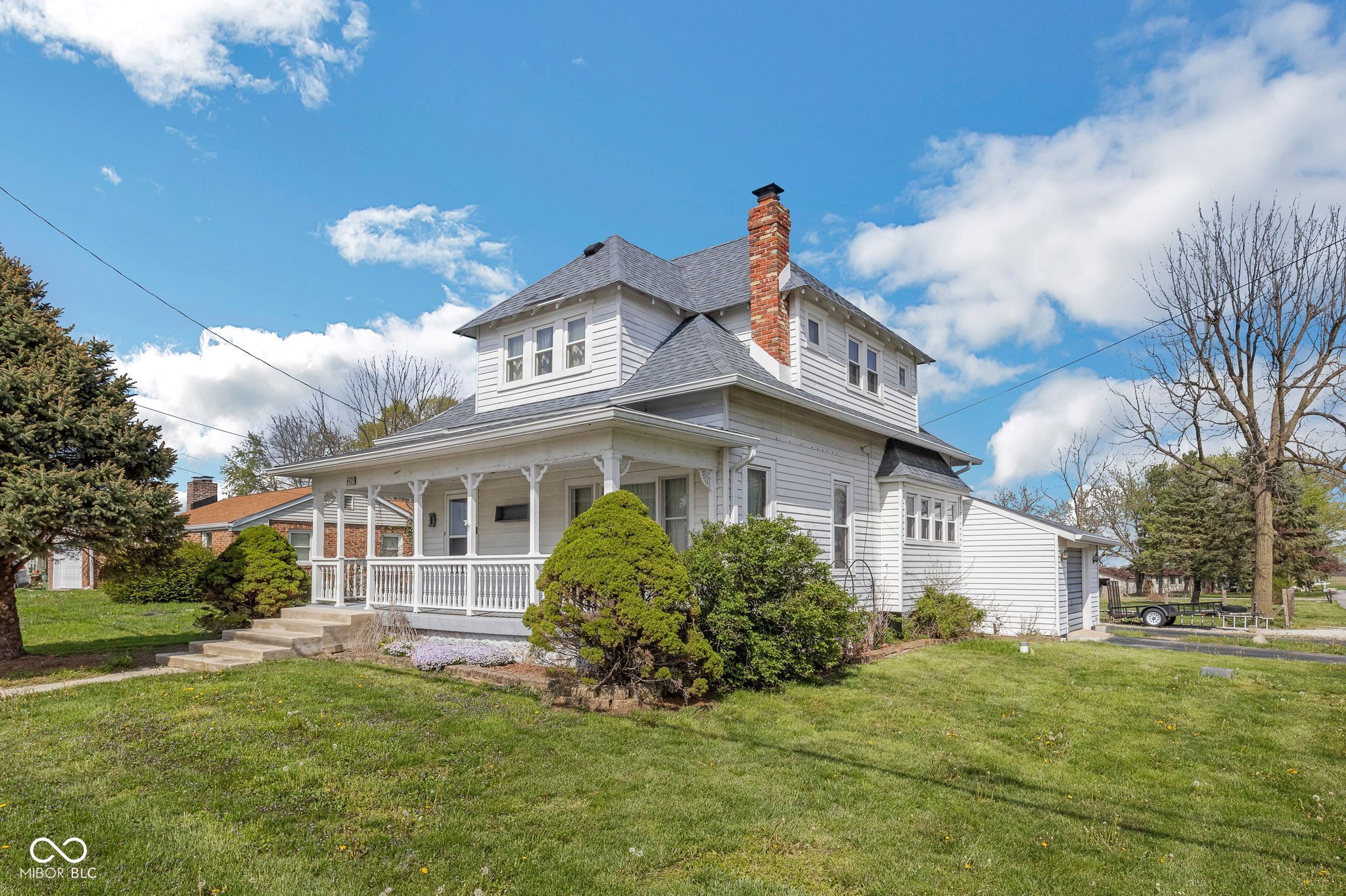 4429 Iowa Street