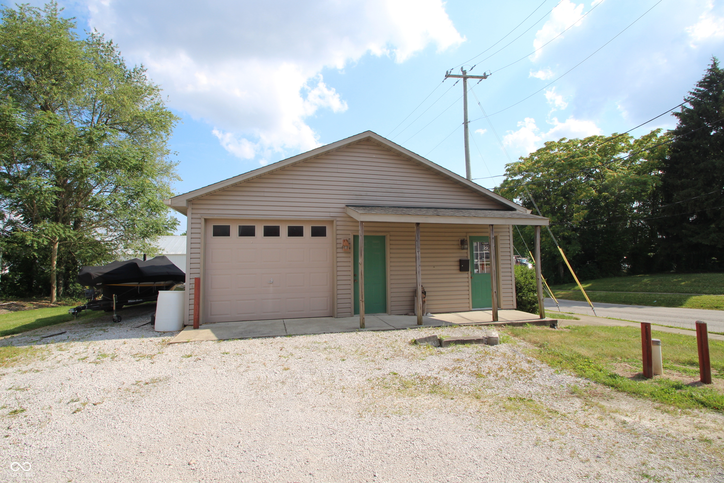 4945 Iowa Street