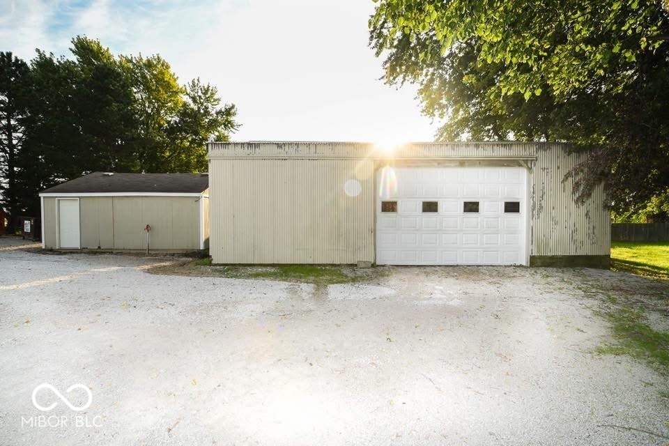 7519 W US 36 W Highway
