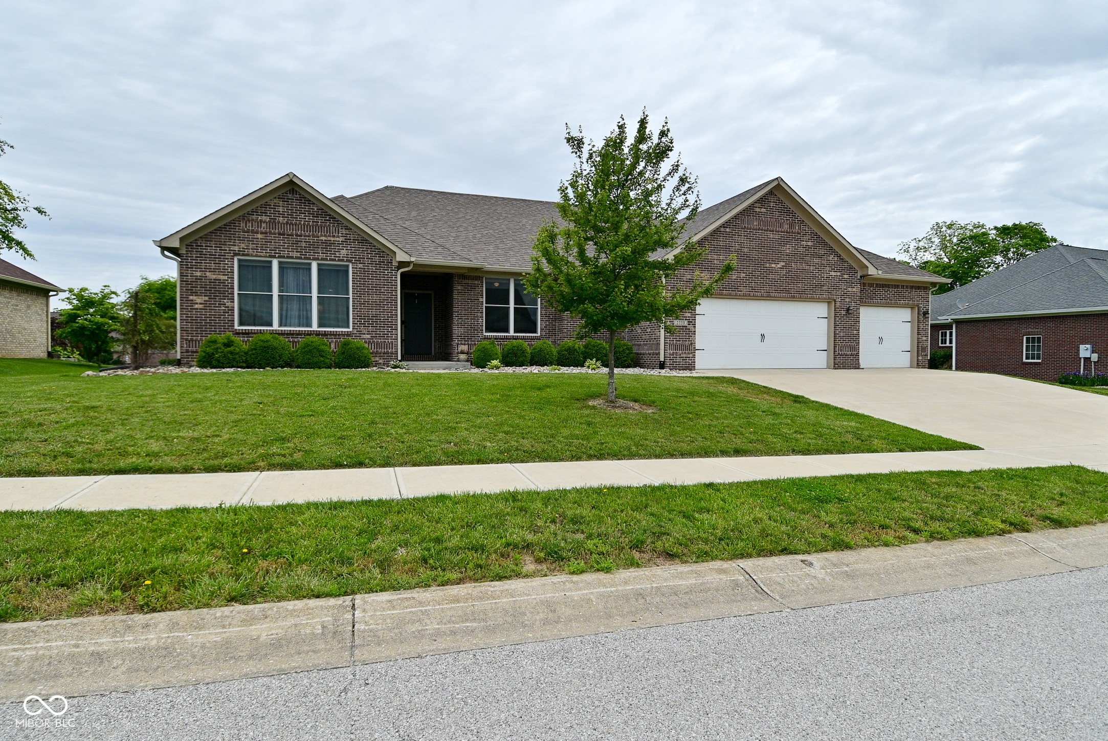 2330 Oak Drive