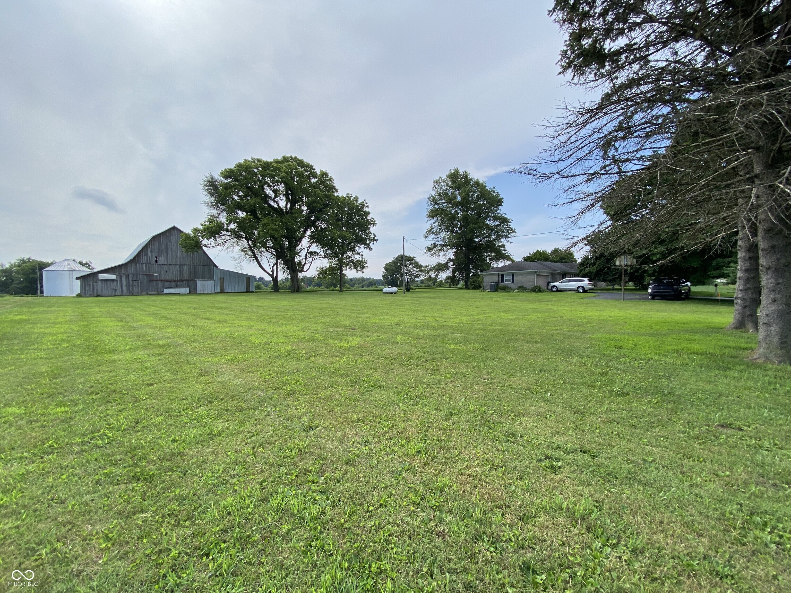 7507 S County Road 0