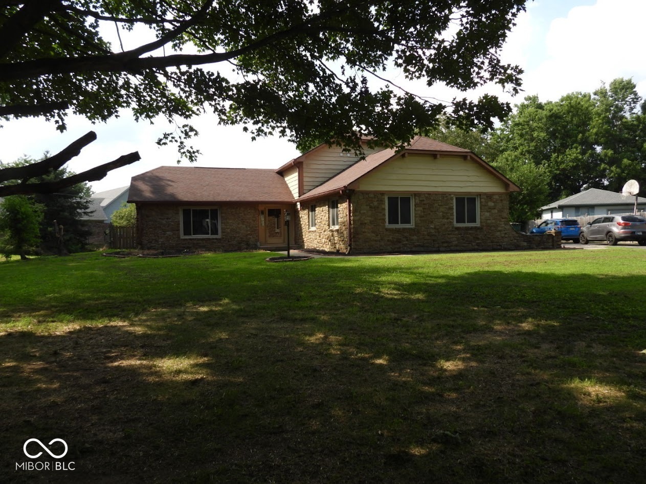 5962 Oak Hill W Drive