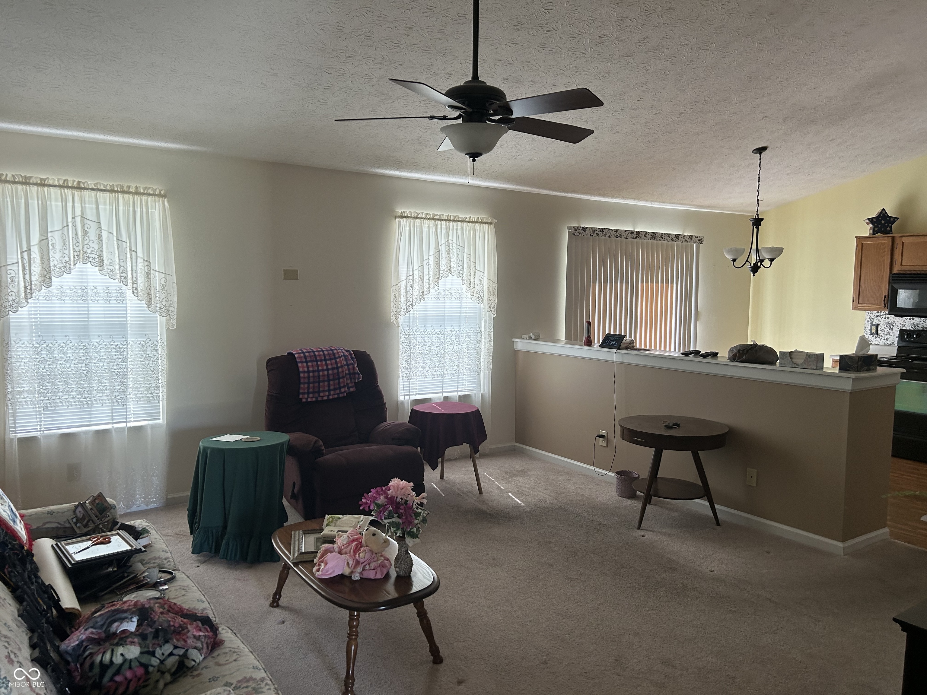 5955 Gadsen Drive