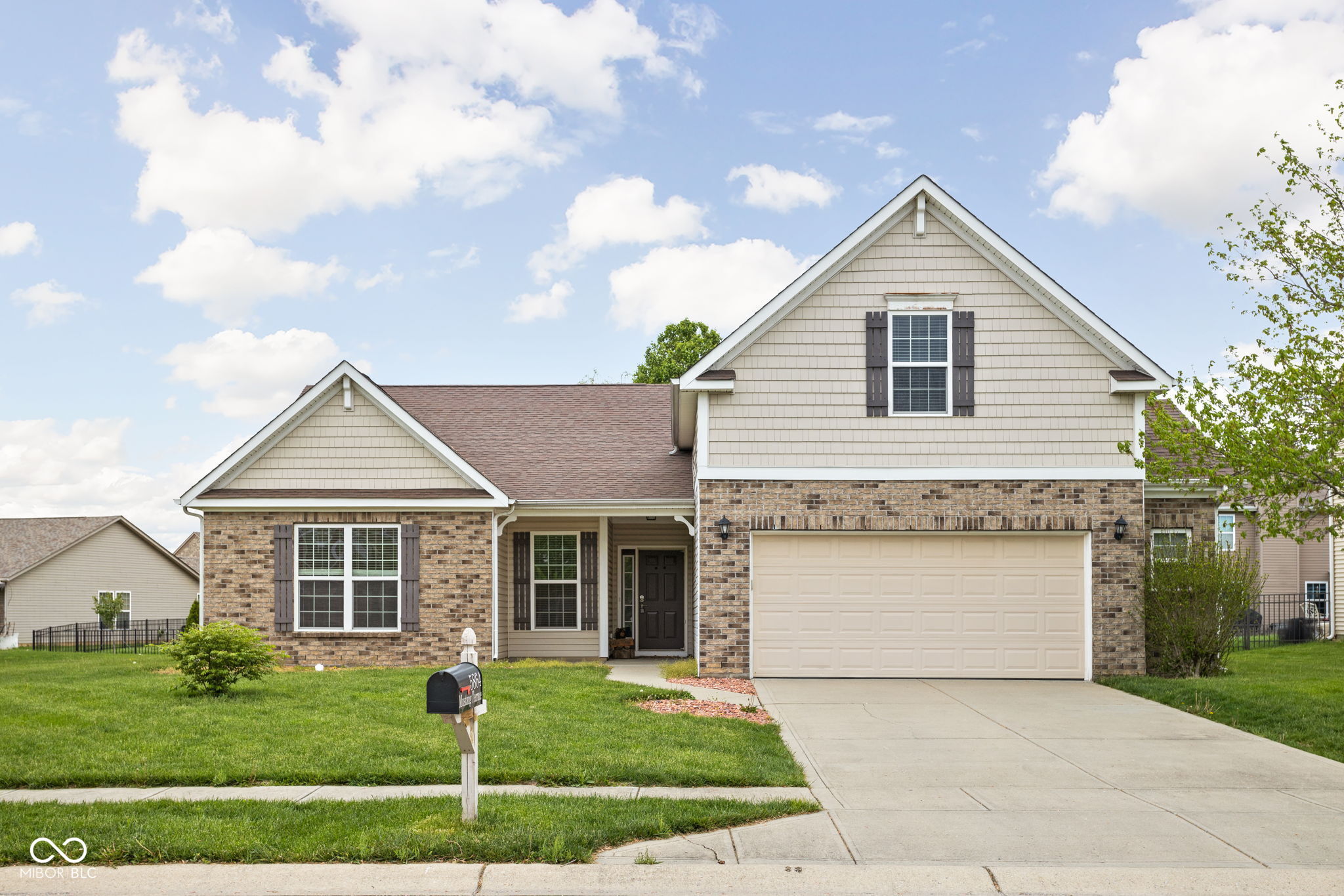 5864 Mustang Terrace