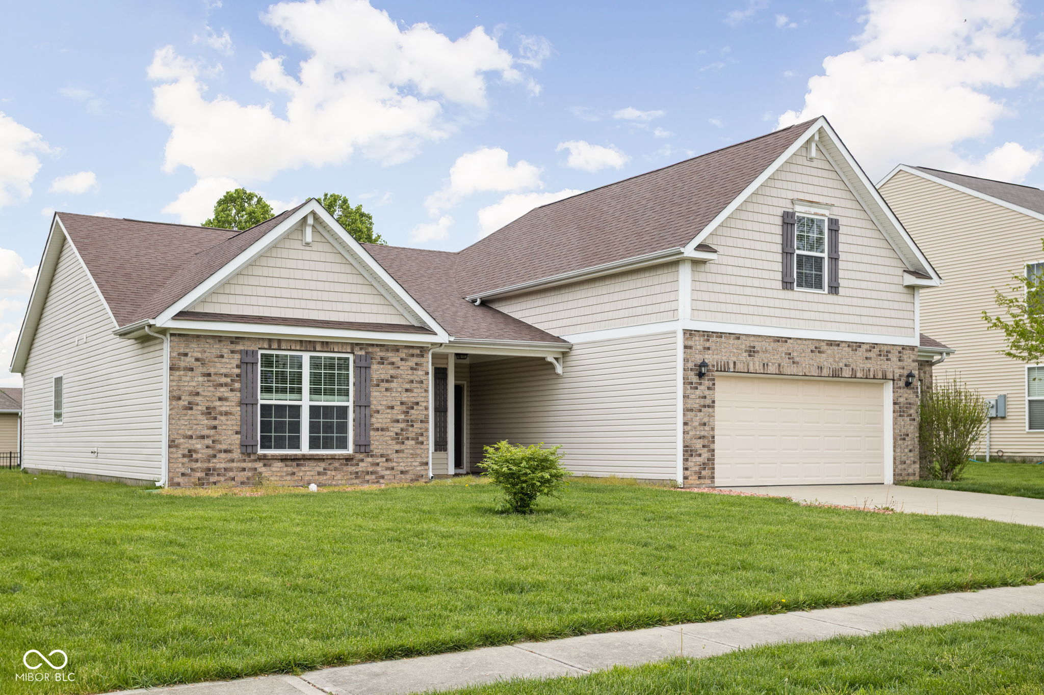5864 Mustang Terrace
