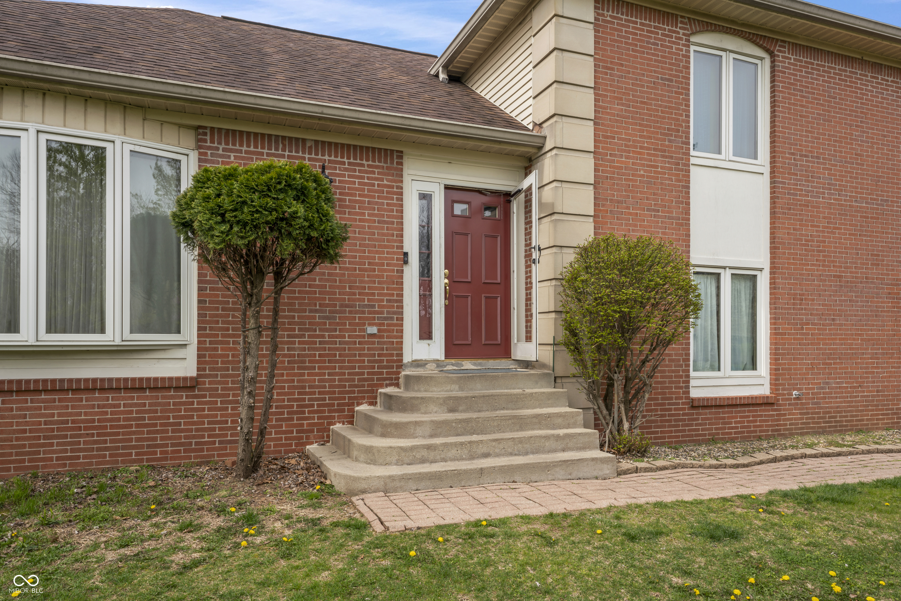 8031 Edgewood Court
