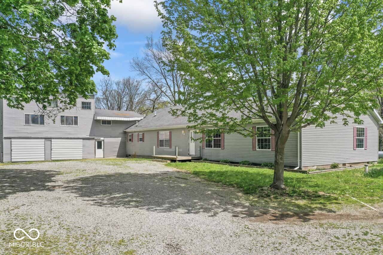 8874 W Us Highway 36