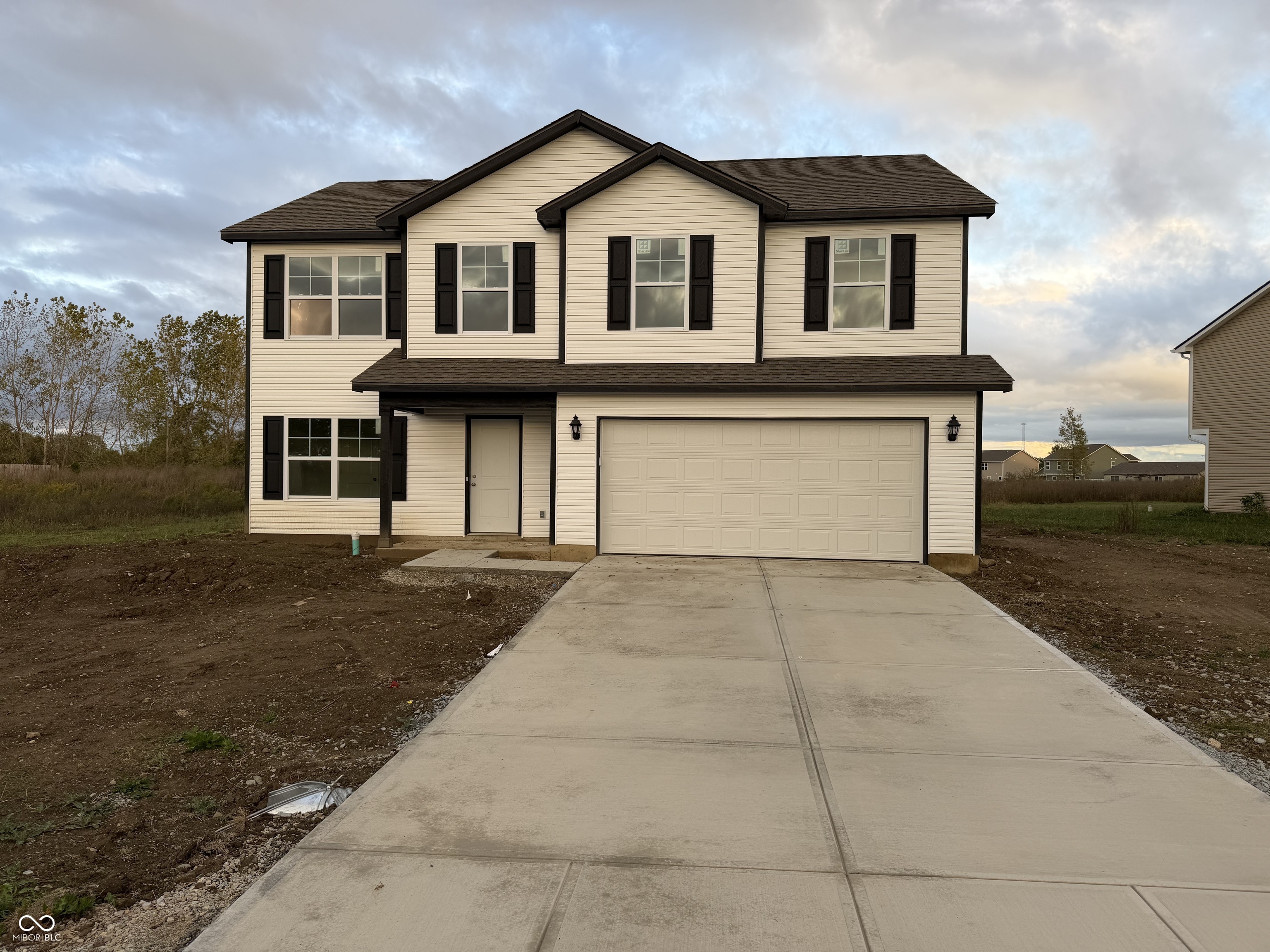 1122 Lake Drive
