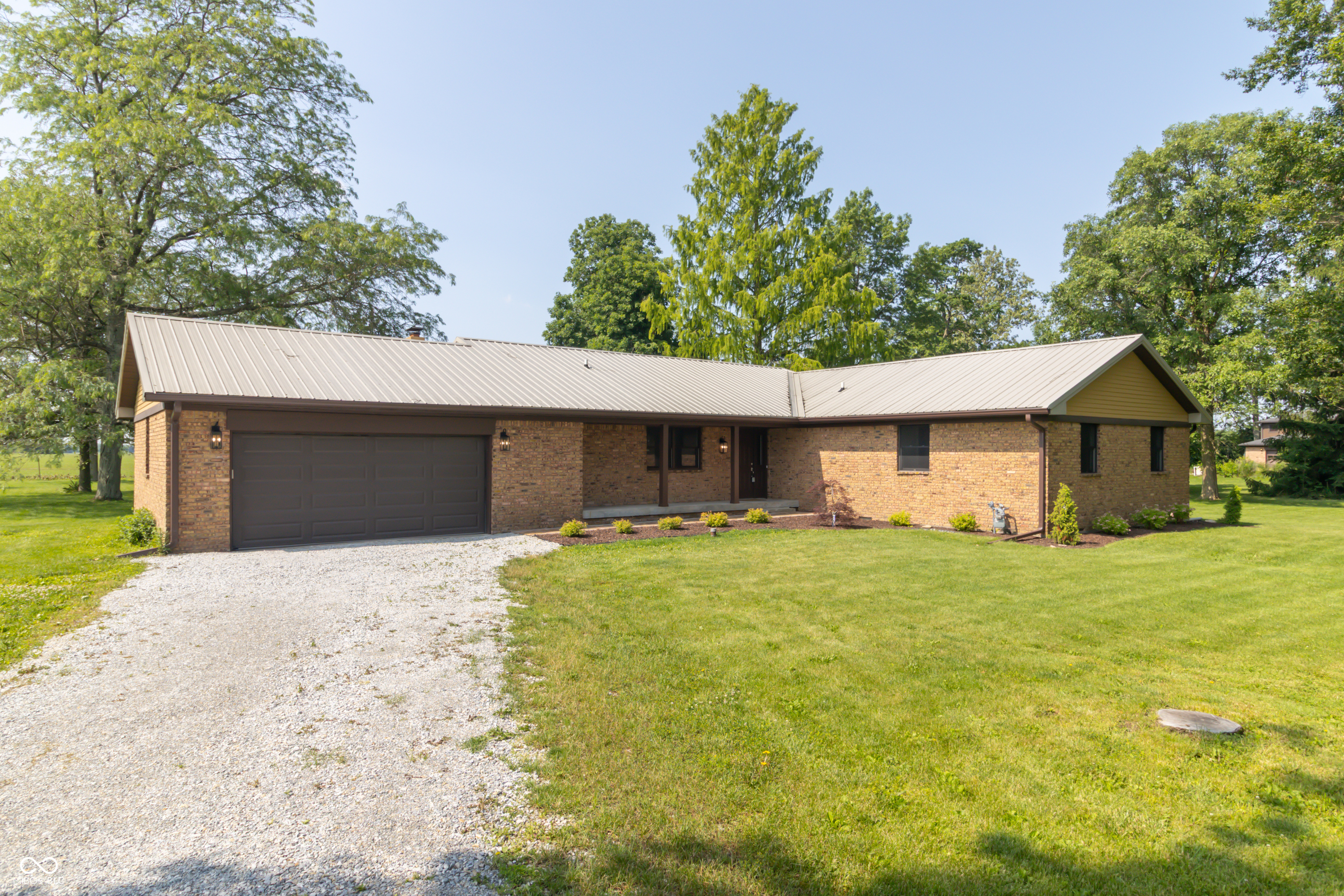 6401 W County Road 200 S