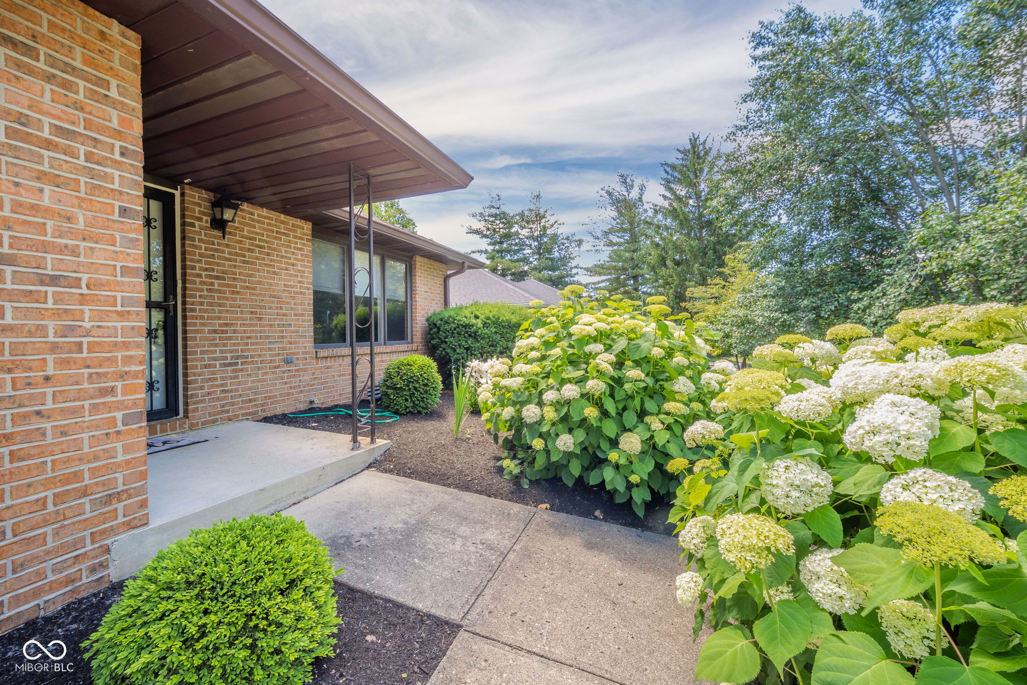 294 N County Road 25 W