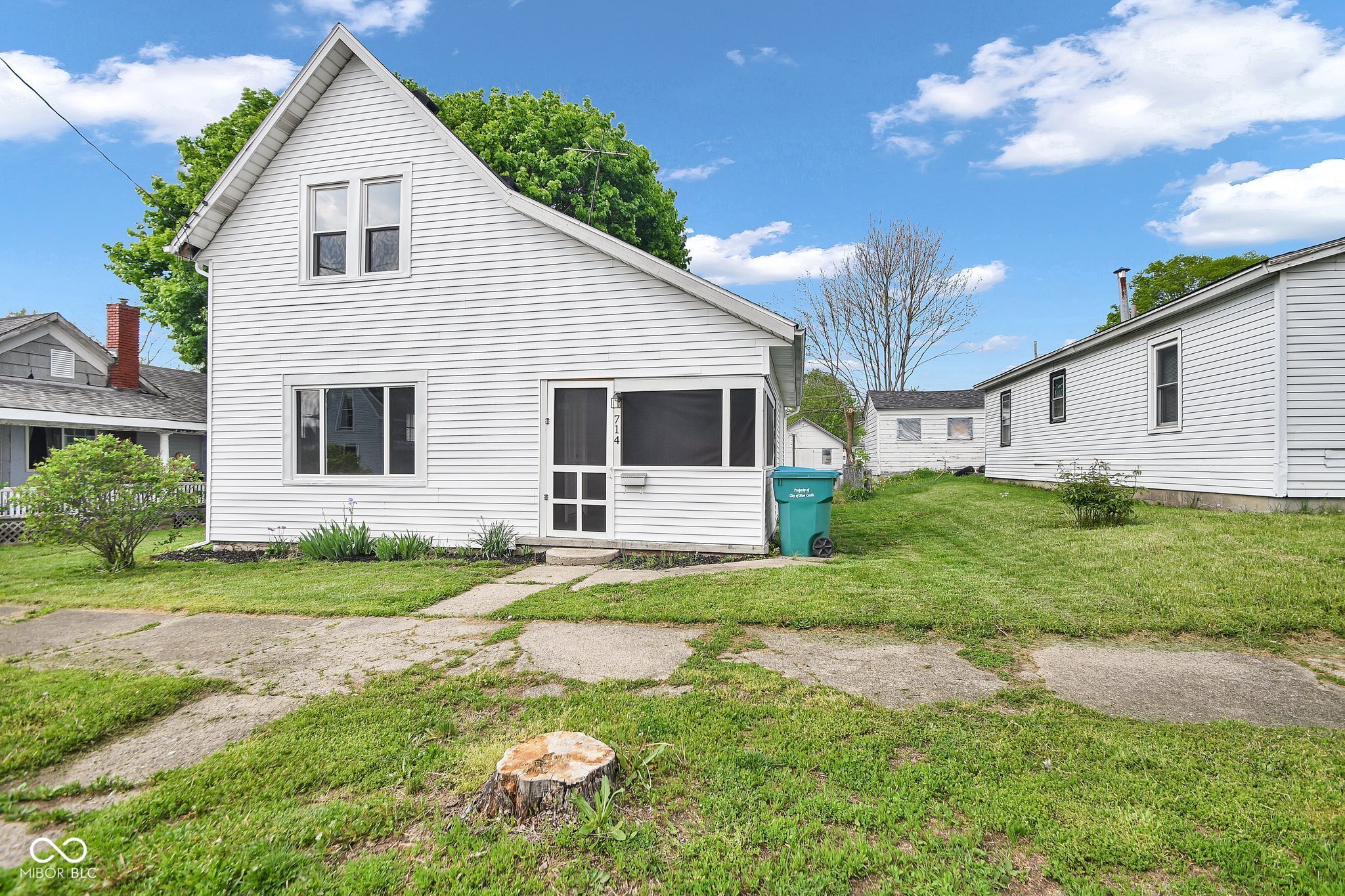 714 Vine Street