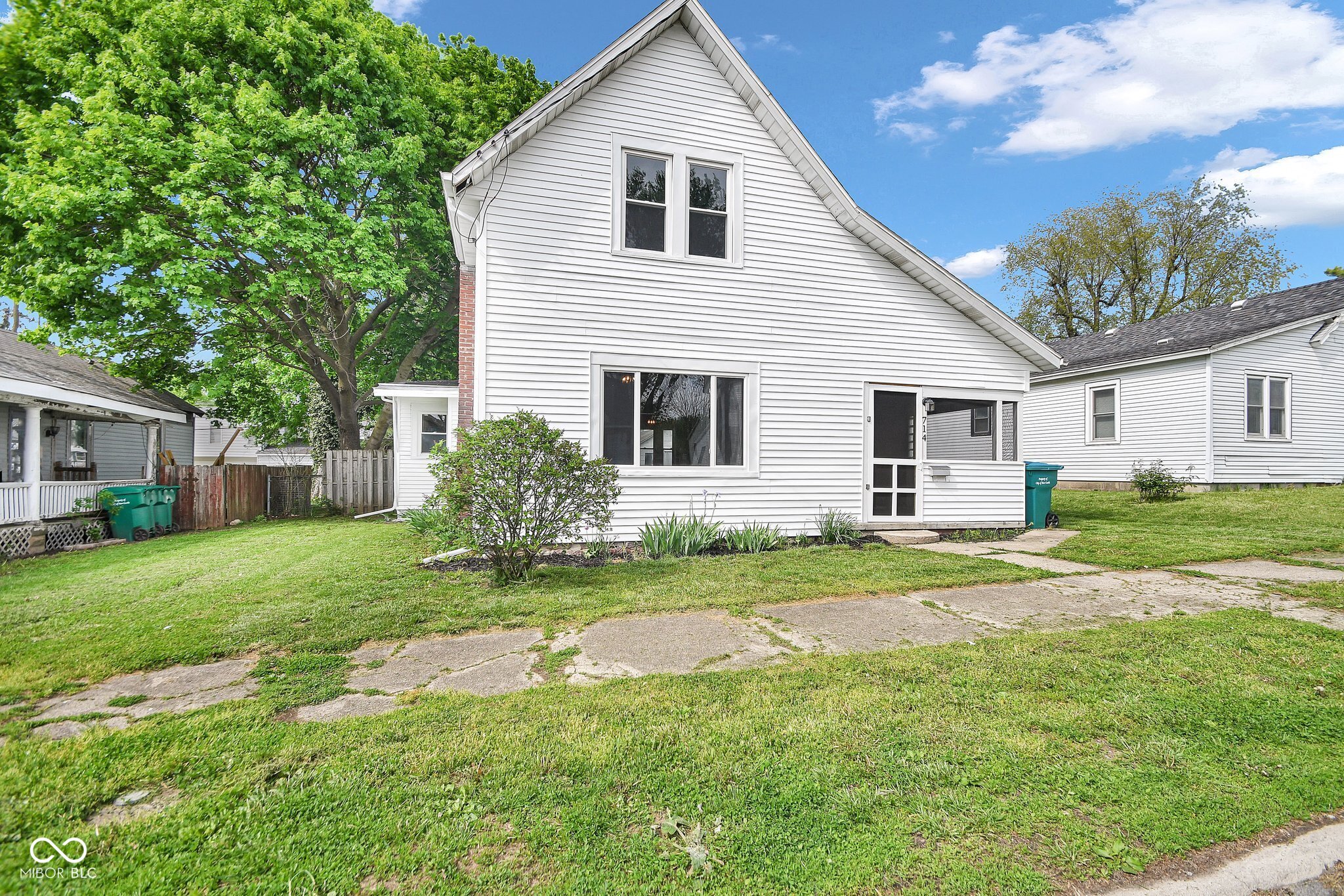714 Vine Street