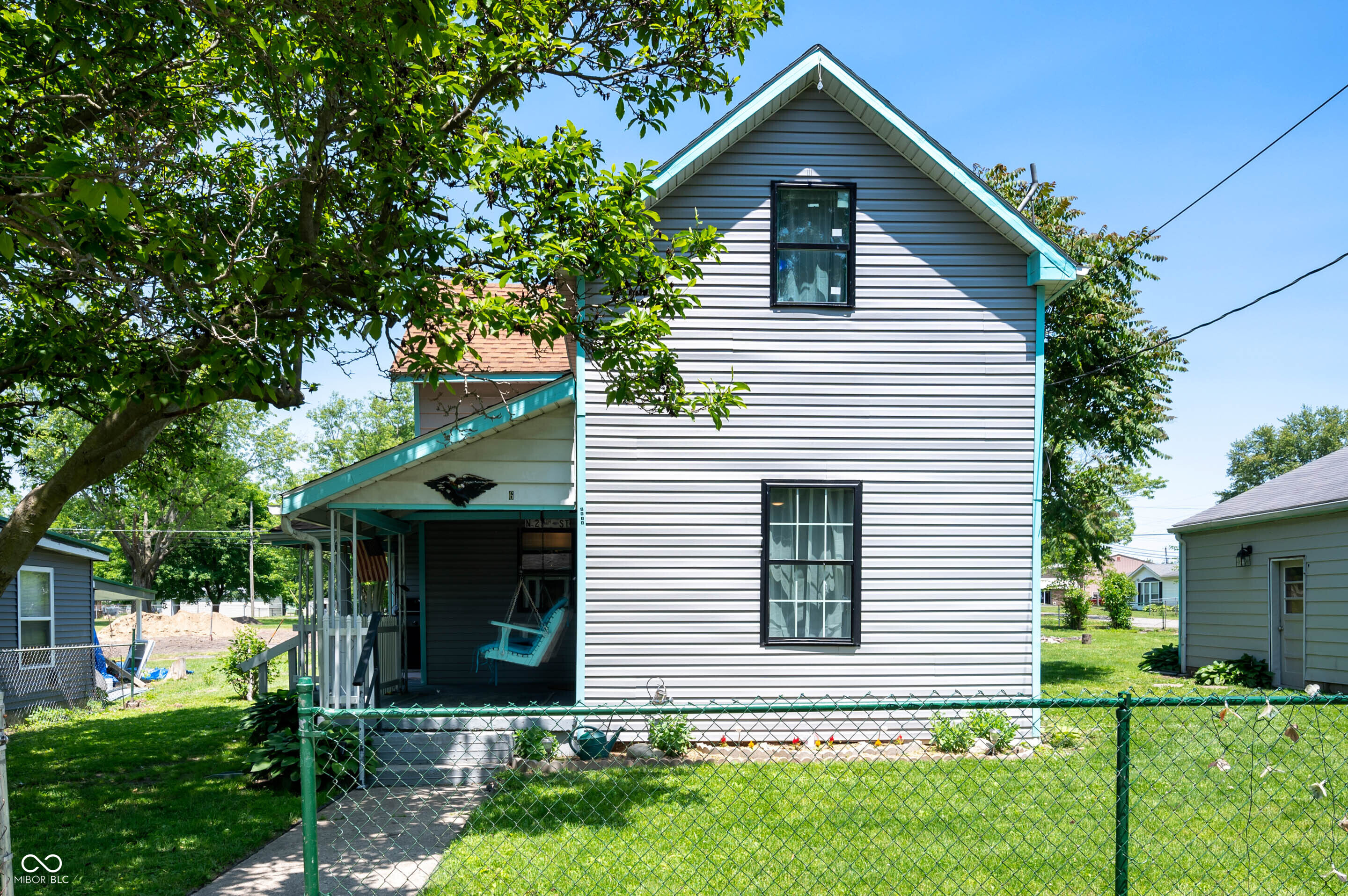 2618 High Street