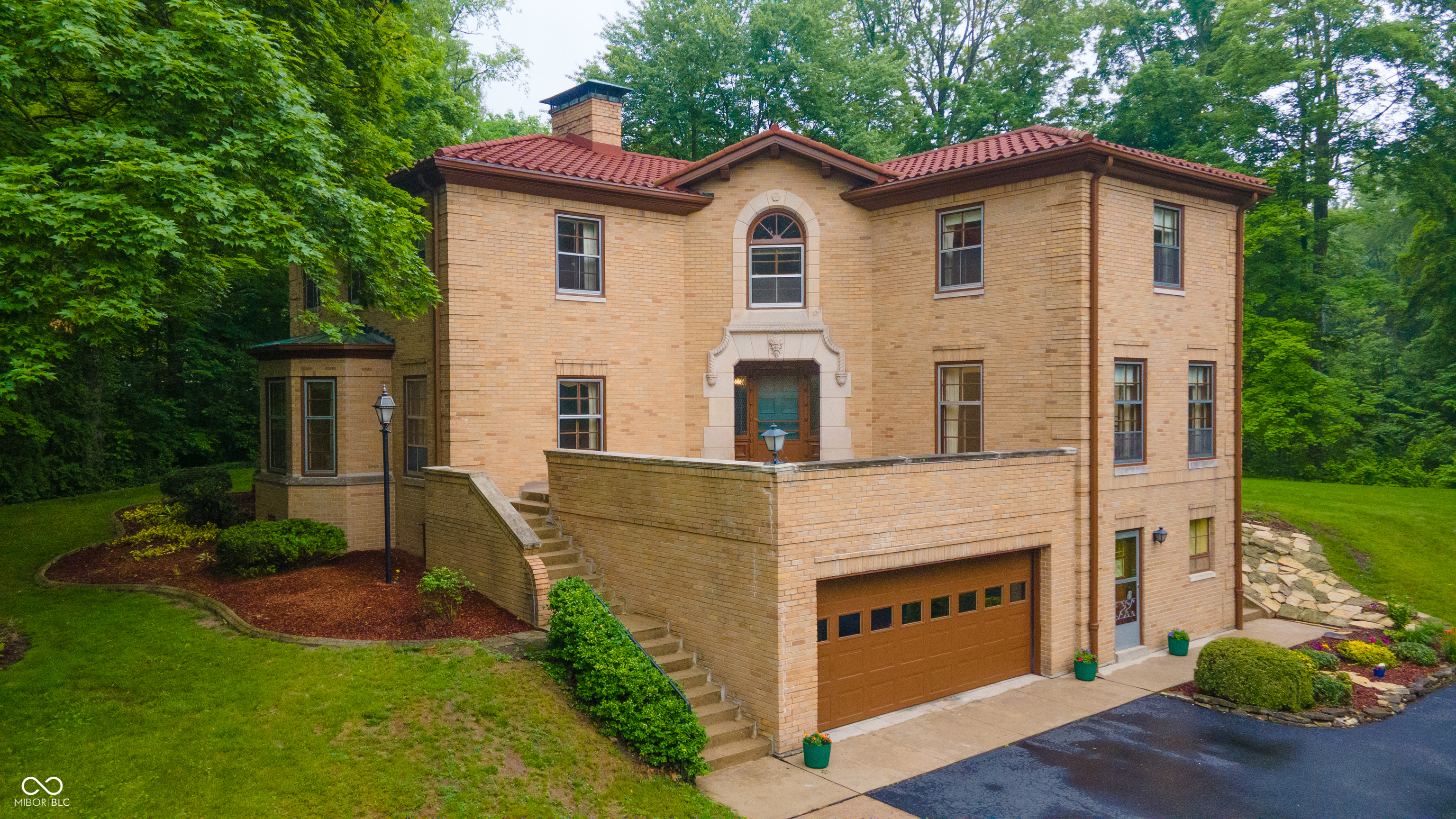 100 Leland Street
