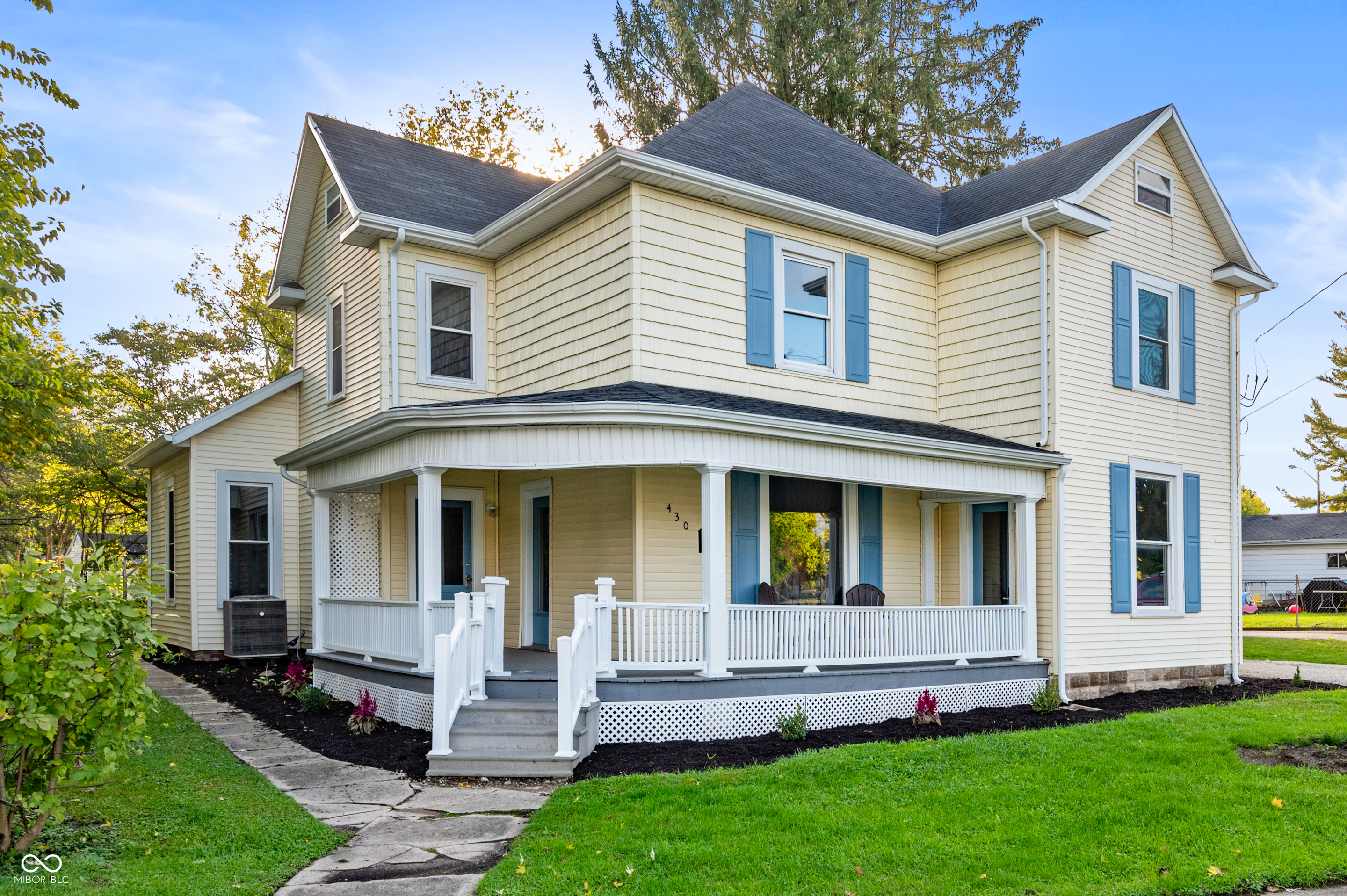 430 Bundy Avenue