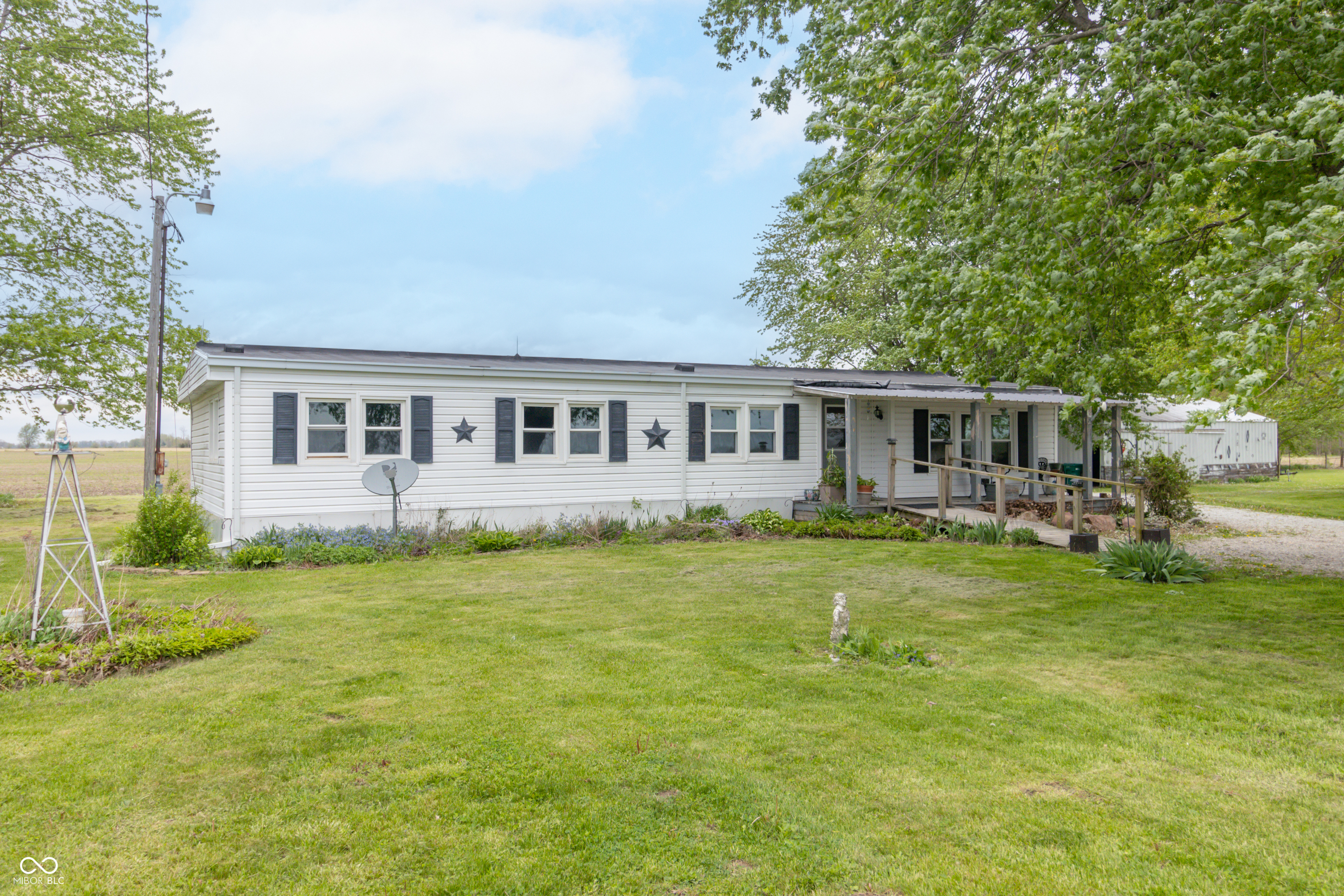 10486 W County Road 800 S