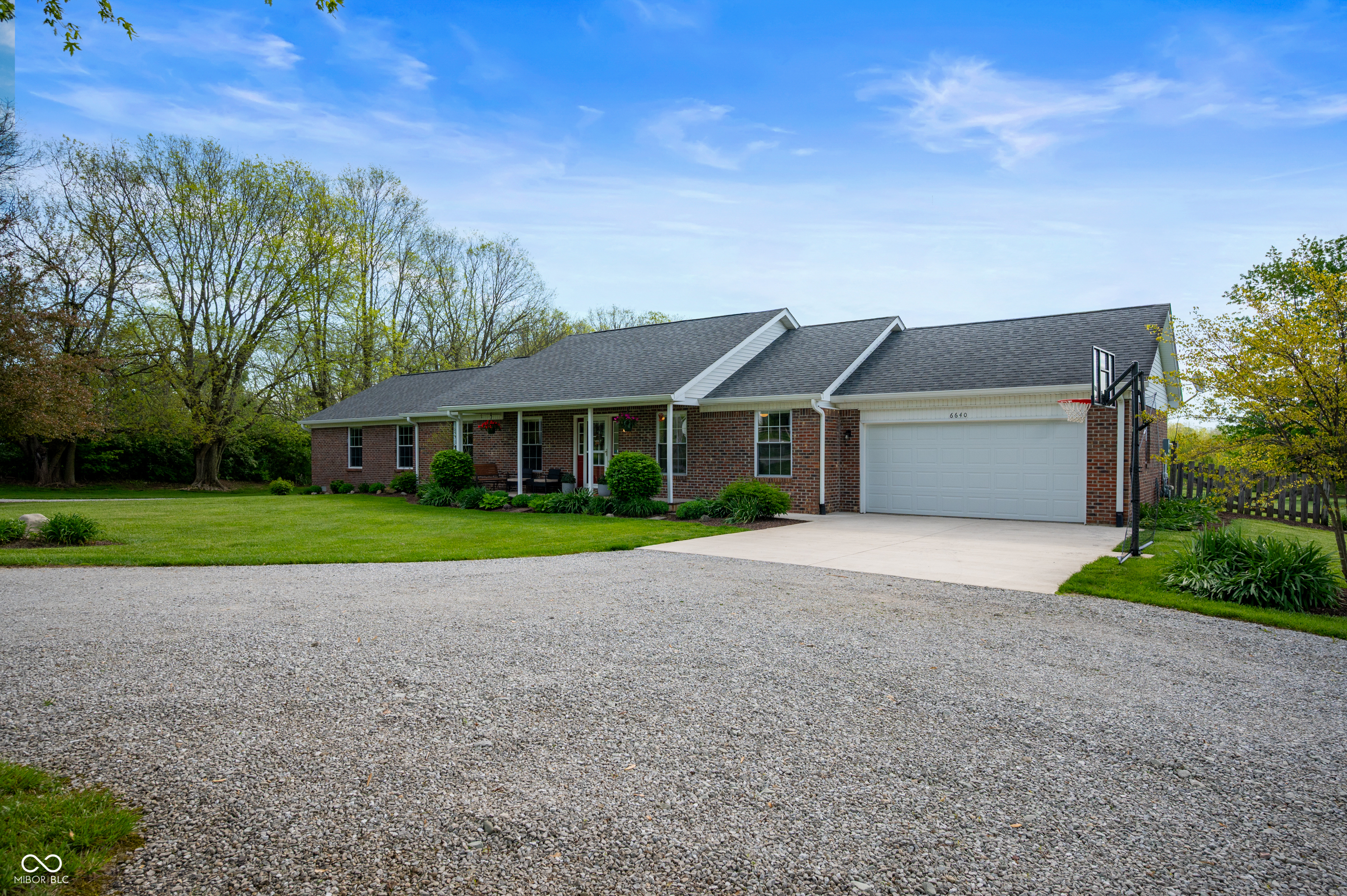 6640 S Greensboro Pike