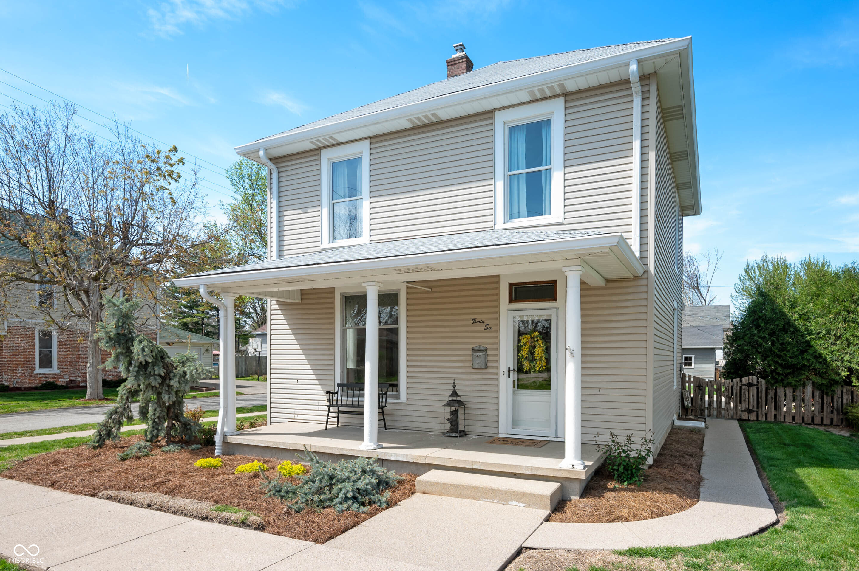 36 W Brown Street