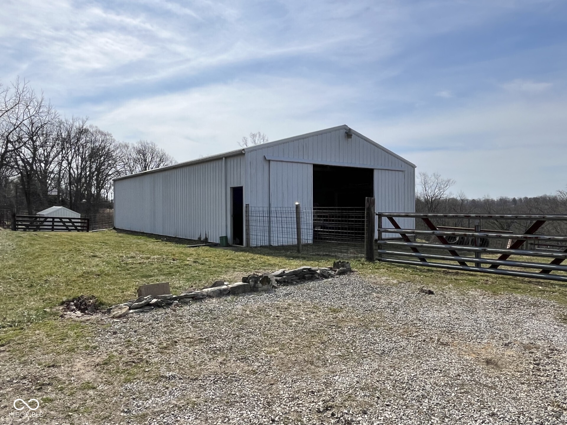 8661 W Co Rd 275 S