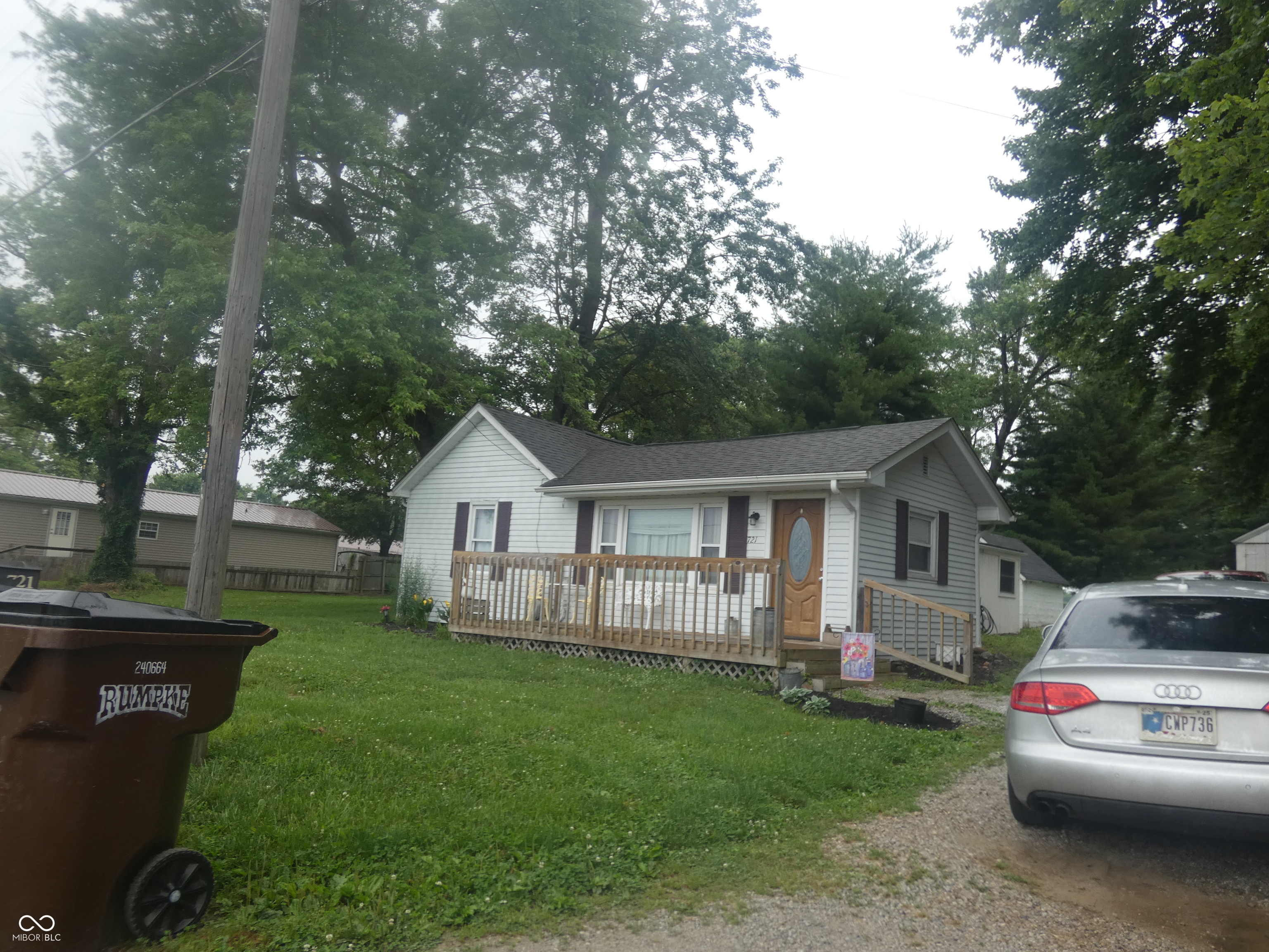 721 E Walnut Street