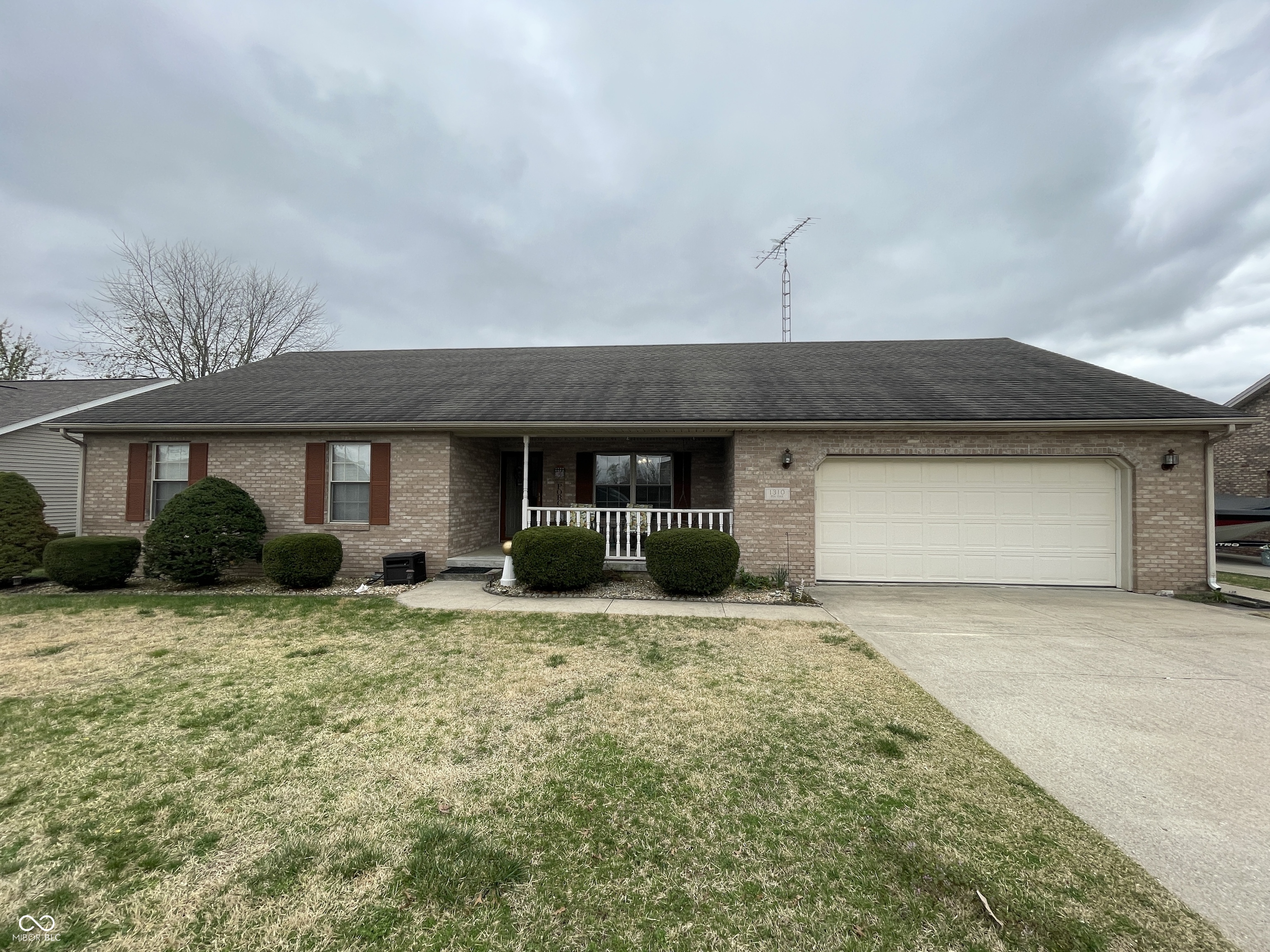 1310 Pin Oak Drive