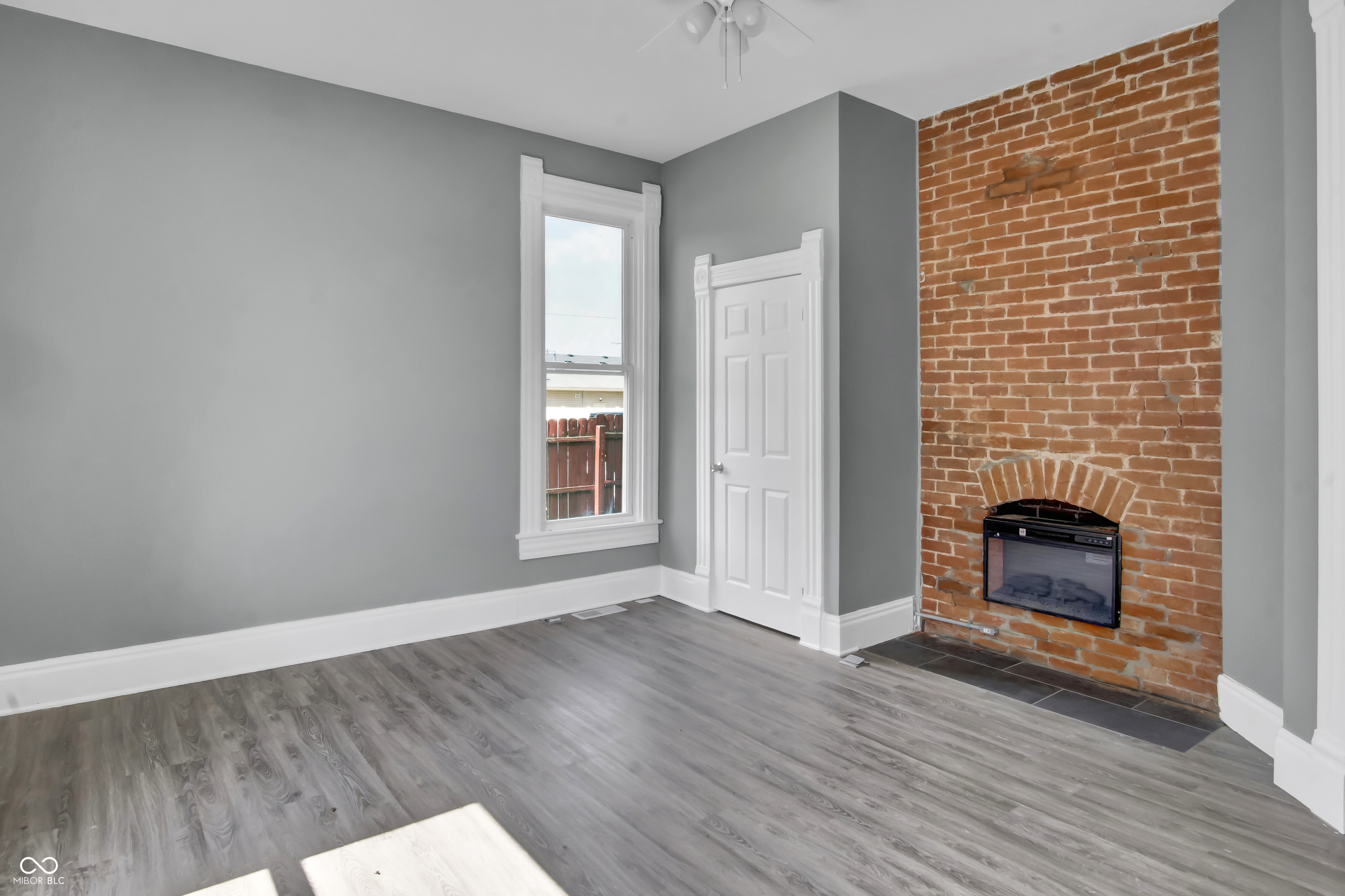 500 Indianapolis Avenue