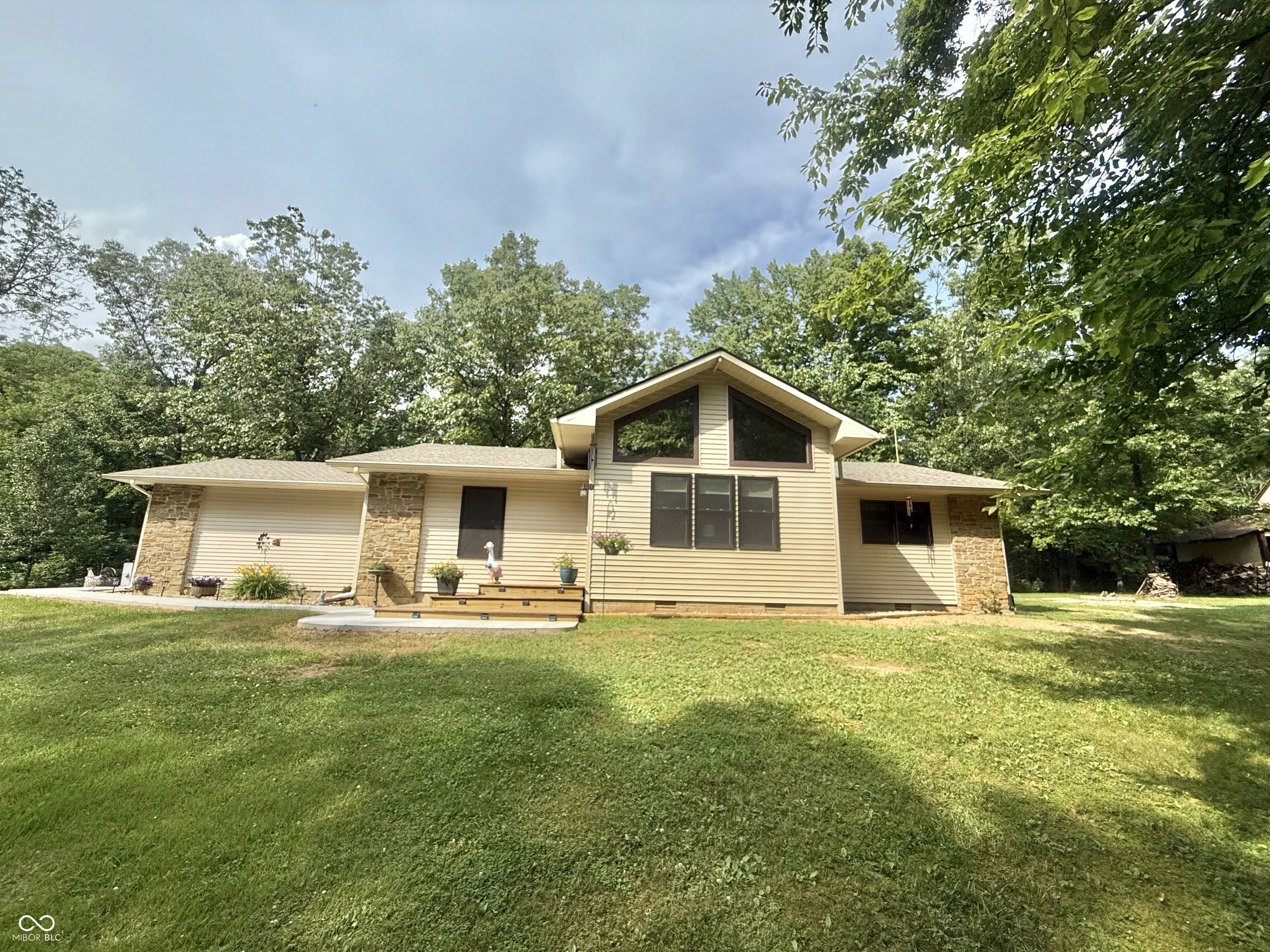 11555 N Co Rd 400 W