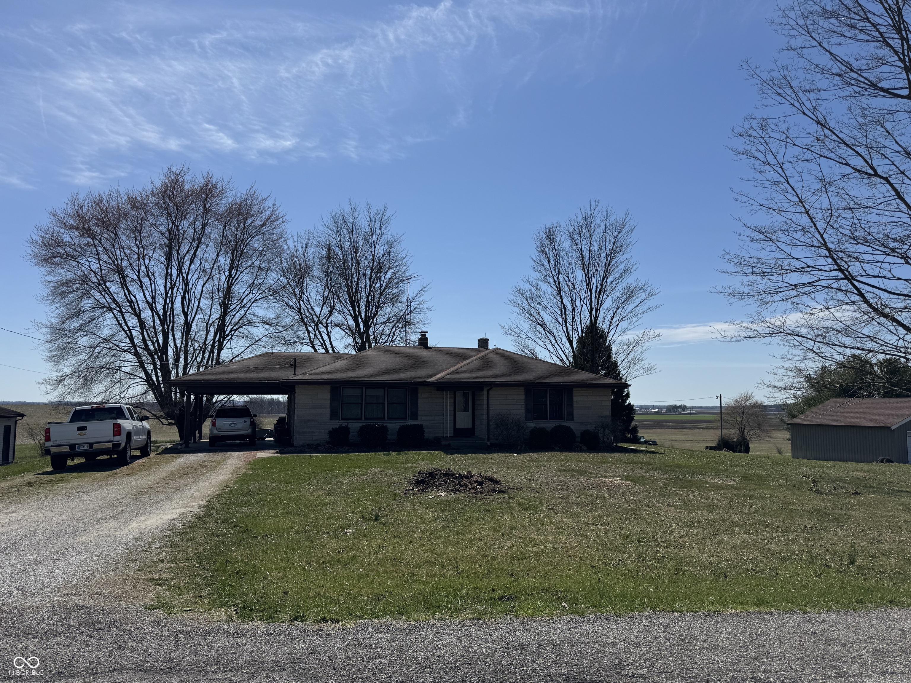 3067 E County Road 875 N
