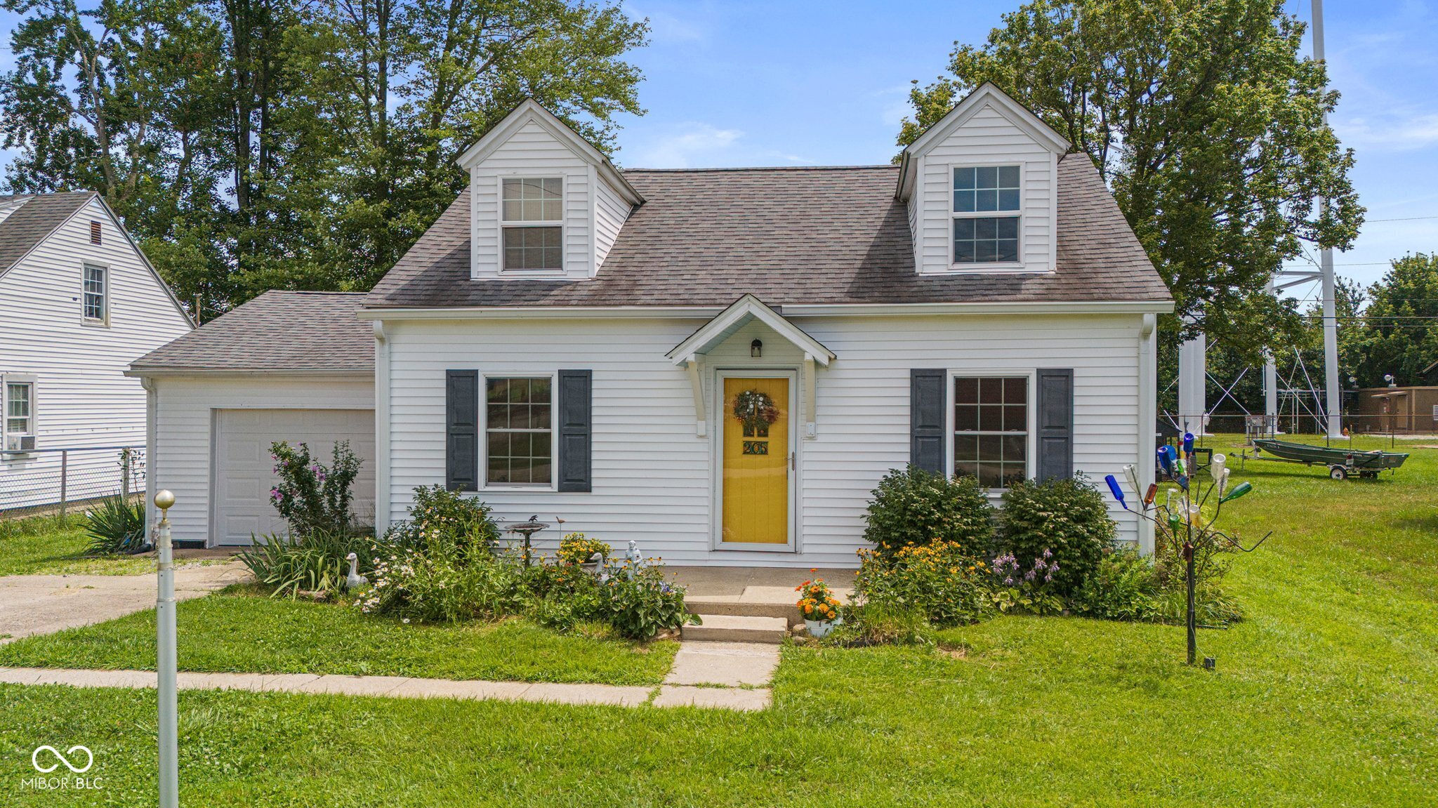 205 W Main Street