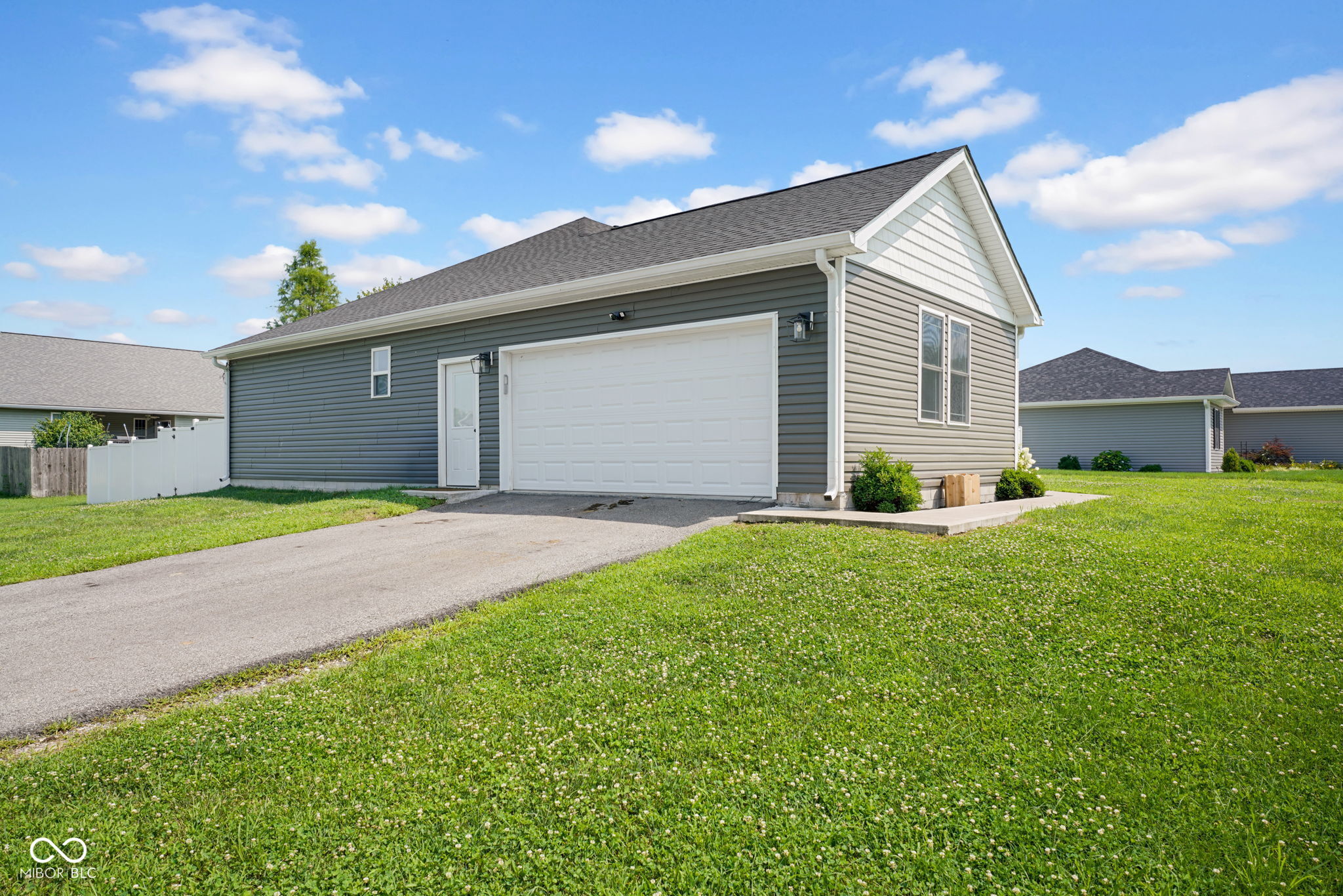 1950 N Westbrook Drive