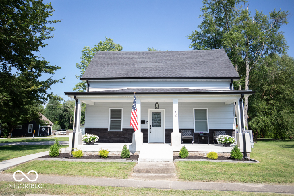 107 W College Street